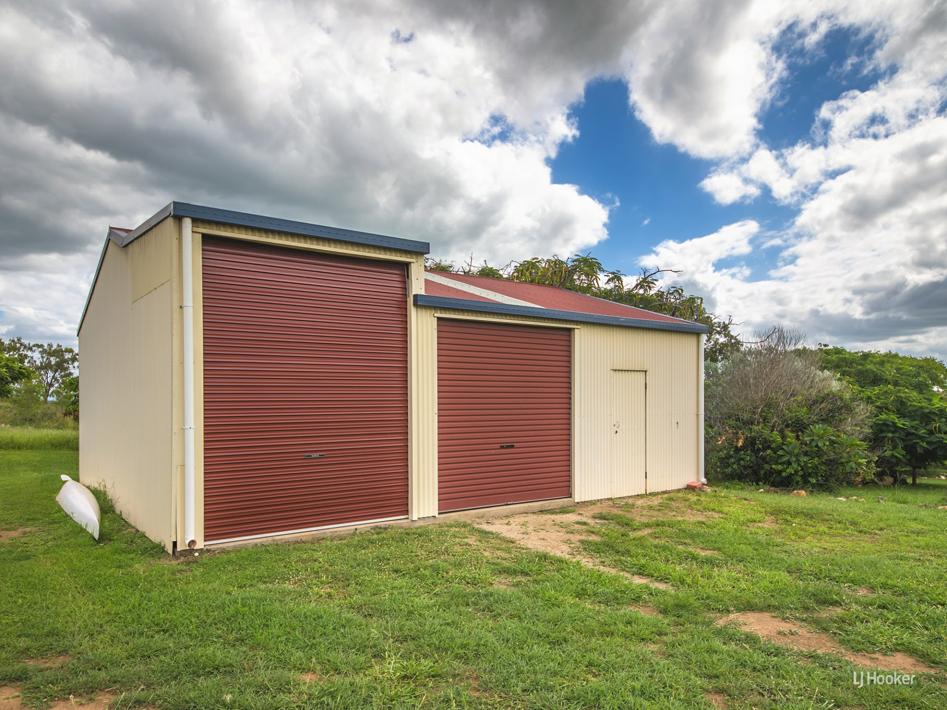 10-12 Mark Acton Close, ROCKYVIEW