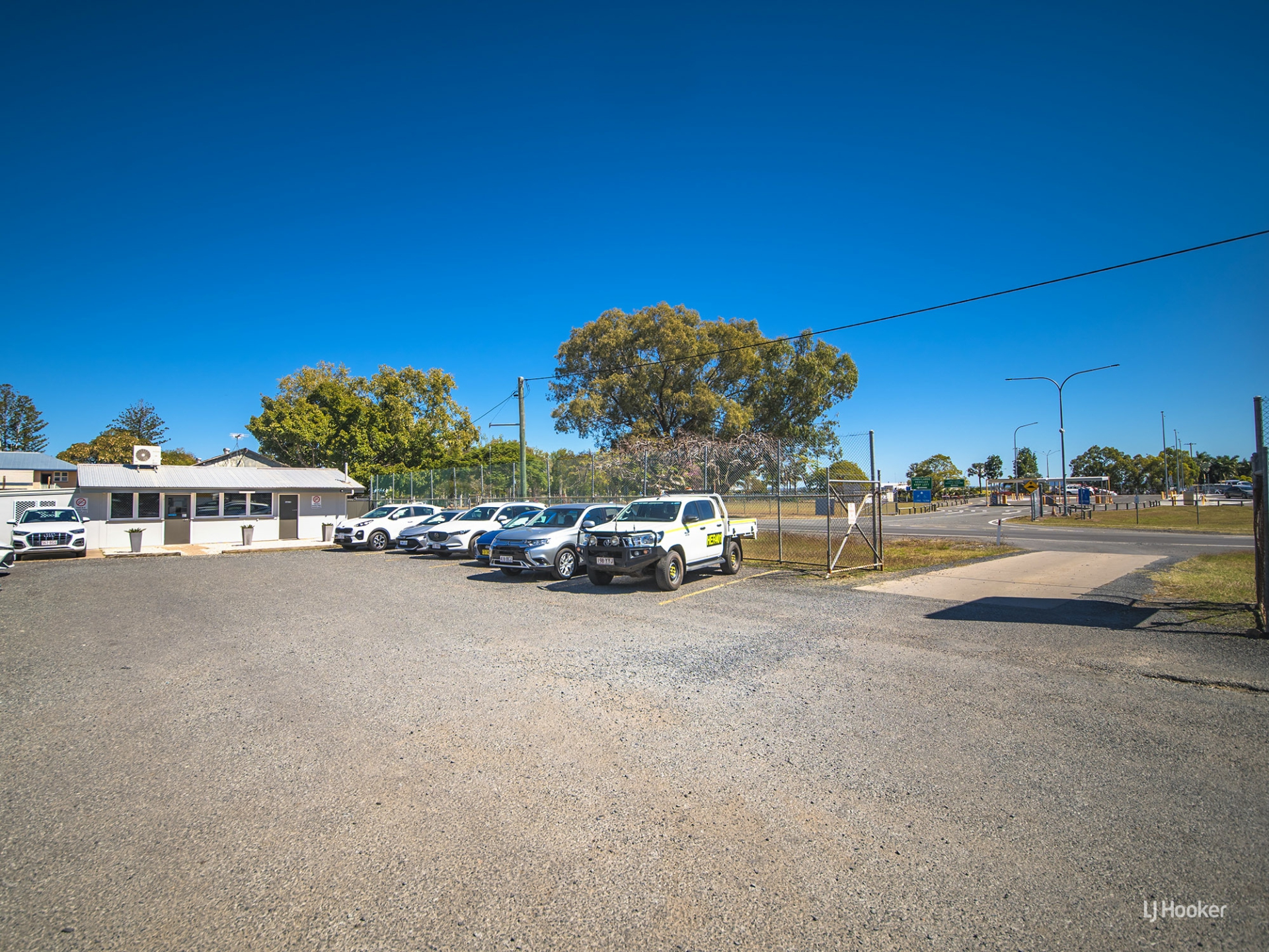 115-119 Canoona Road, WEST ROCKHAMPTON