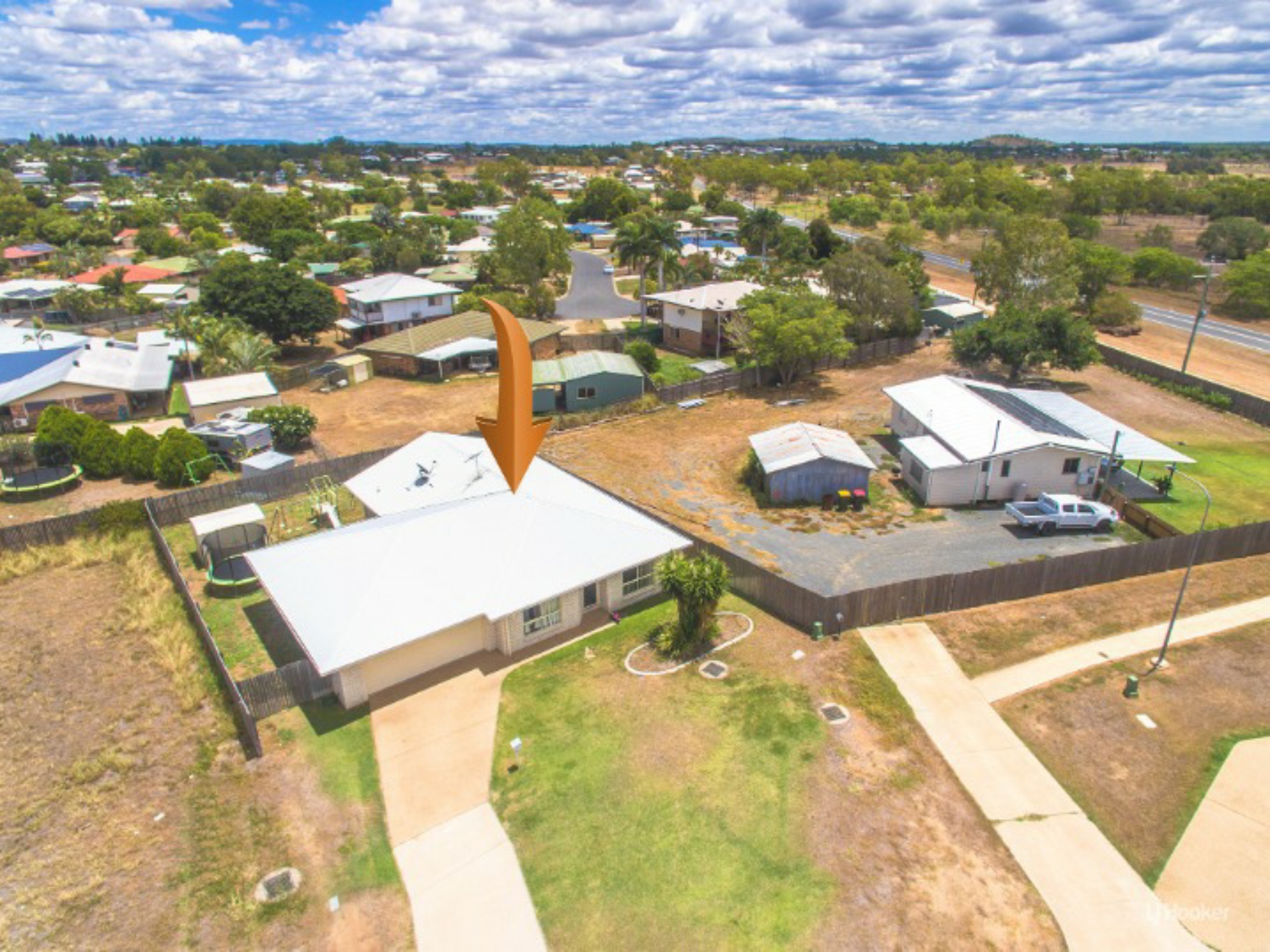 46 Bronco Crescent, GRACEMERE