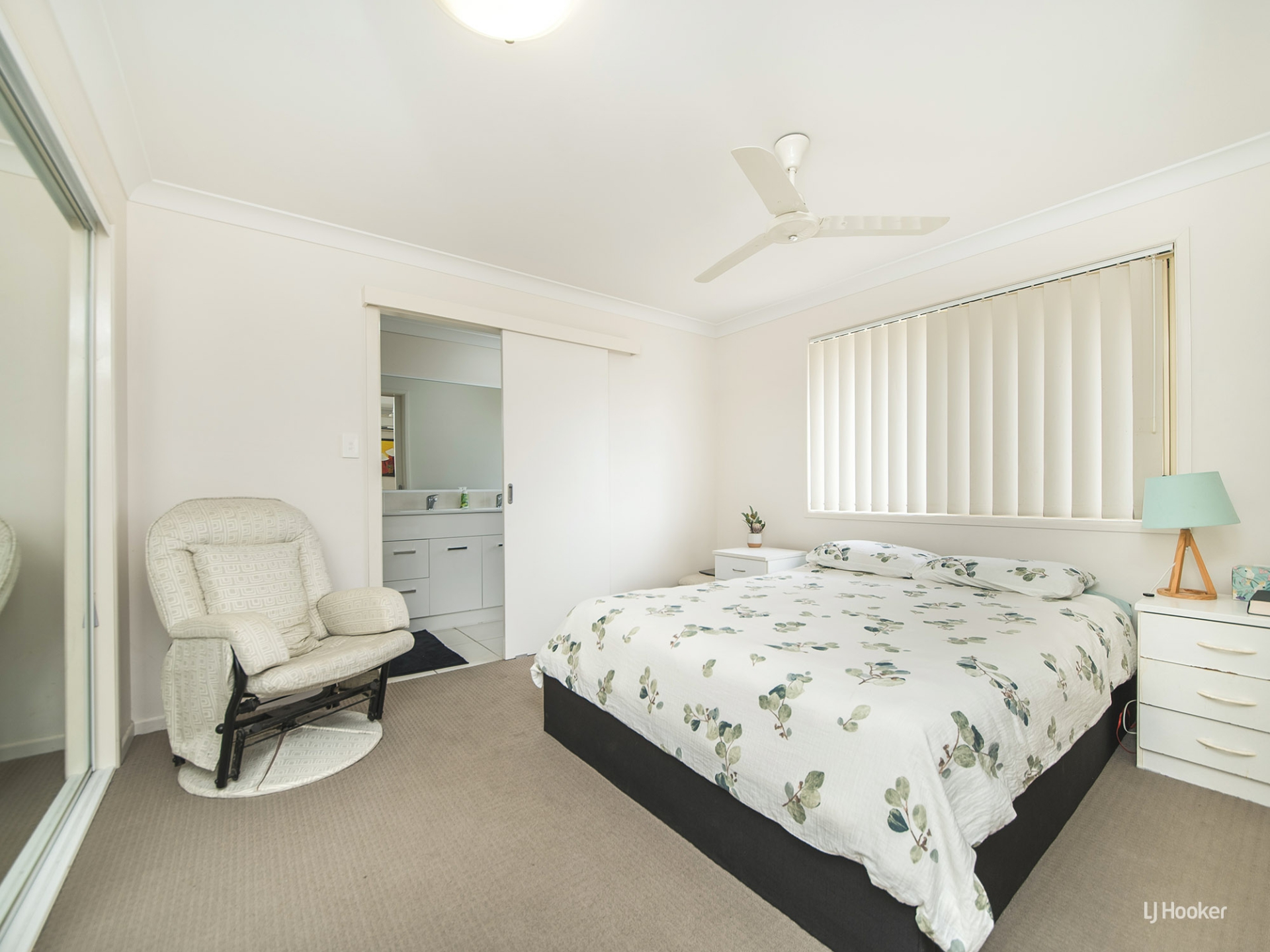 46 Bronco Crescent, GRACEMERE