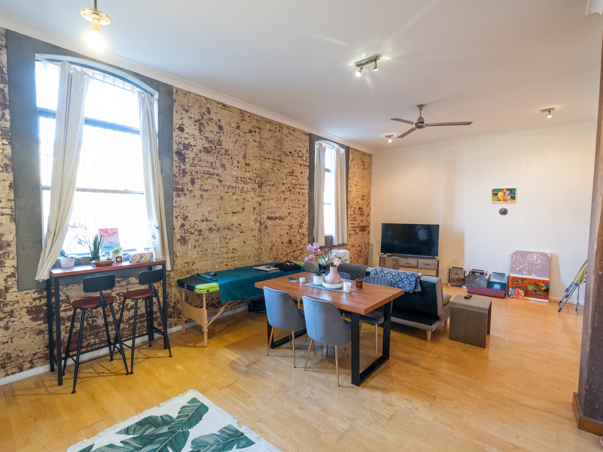 2/260 Quay Street Rockhampton City QLD Property Details LJ Hooker