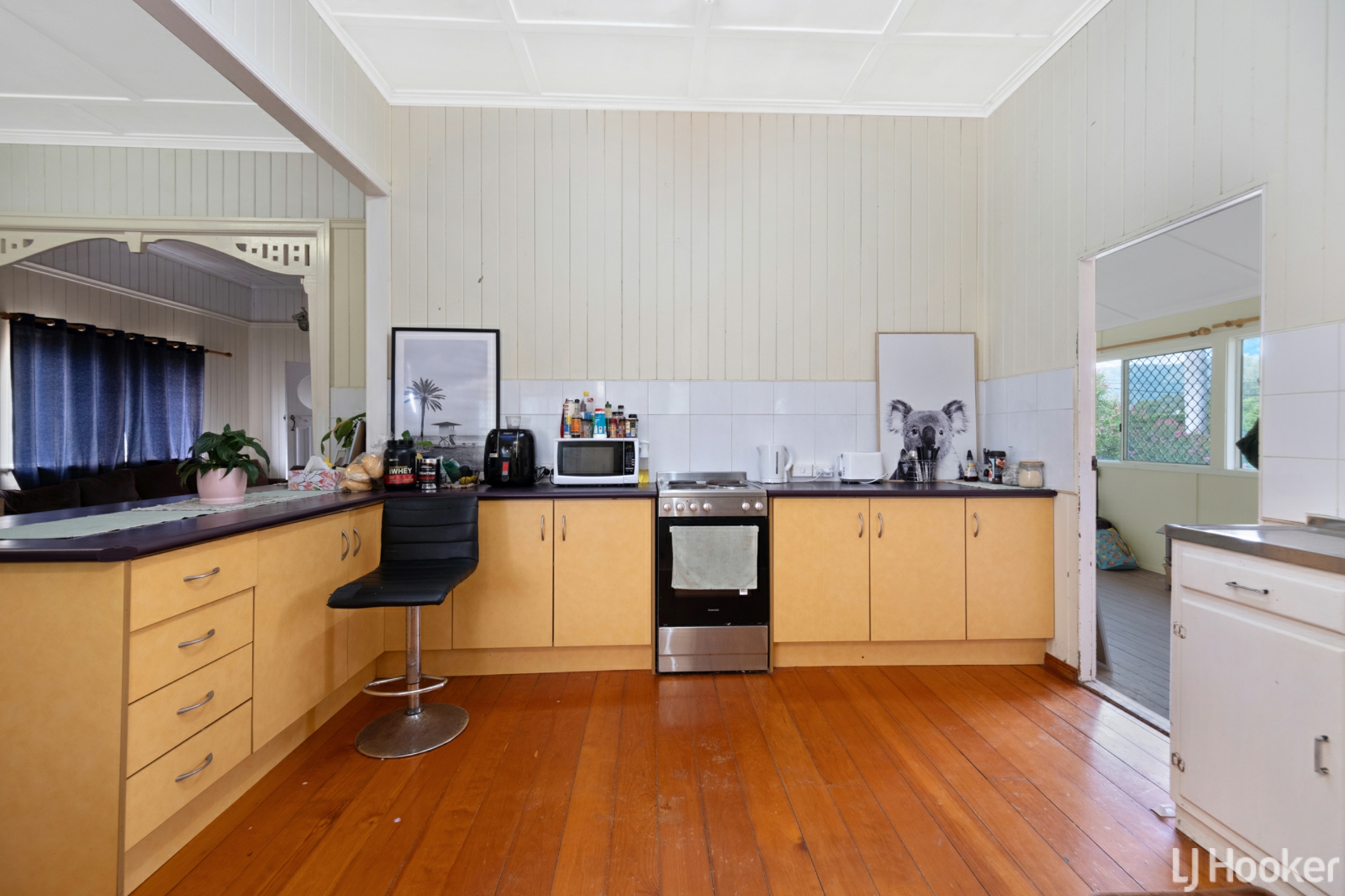 86 Rodboro Street, BERSERKER