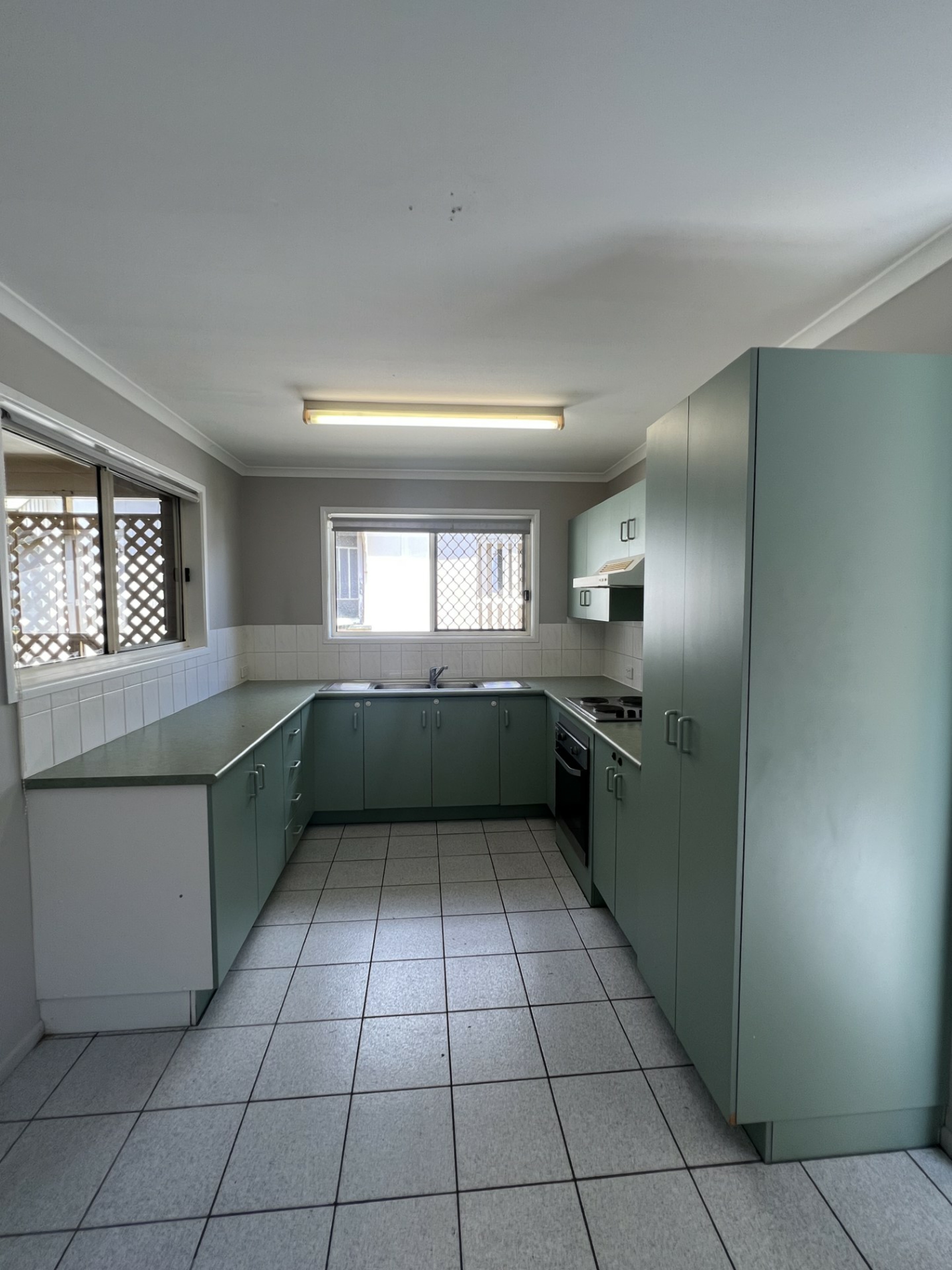 93A Clifton Street, BERSERKER