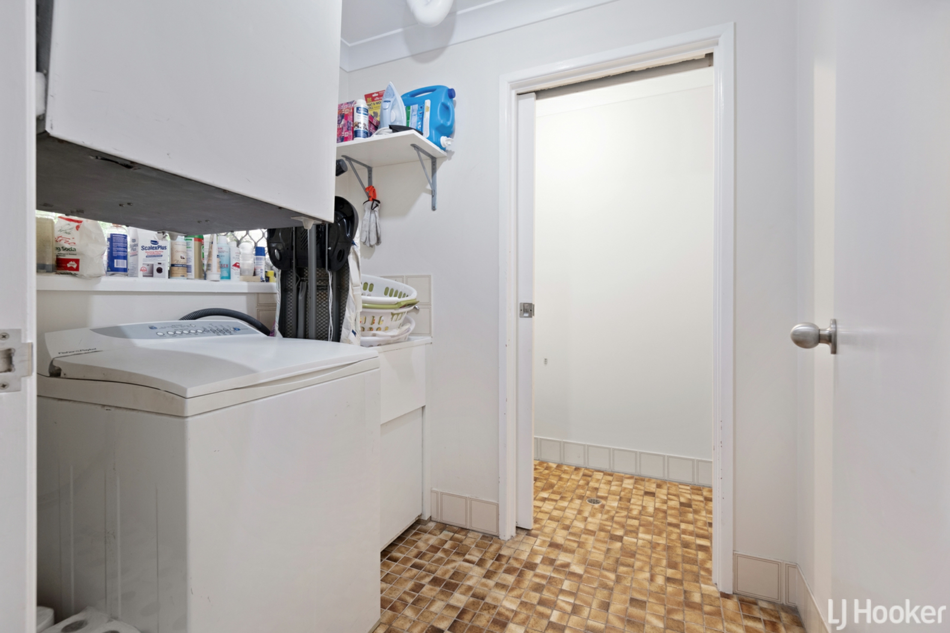 9 Hinton Street Koongal QLD Property Details LJ Hooker