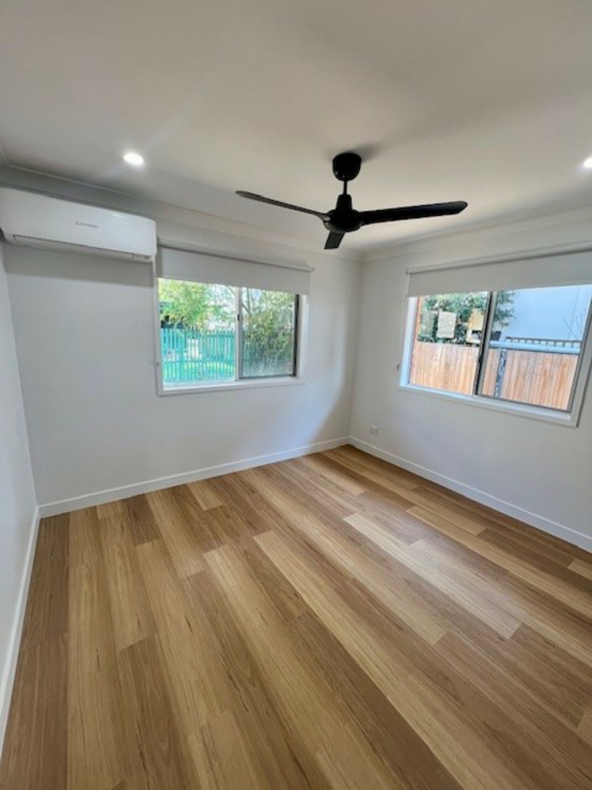 2/2 Kent Street — photo 2 of 6