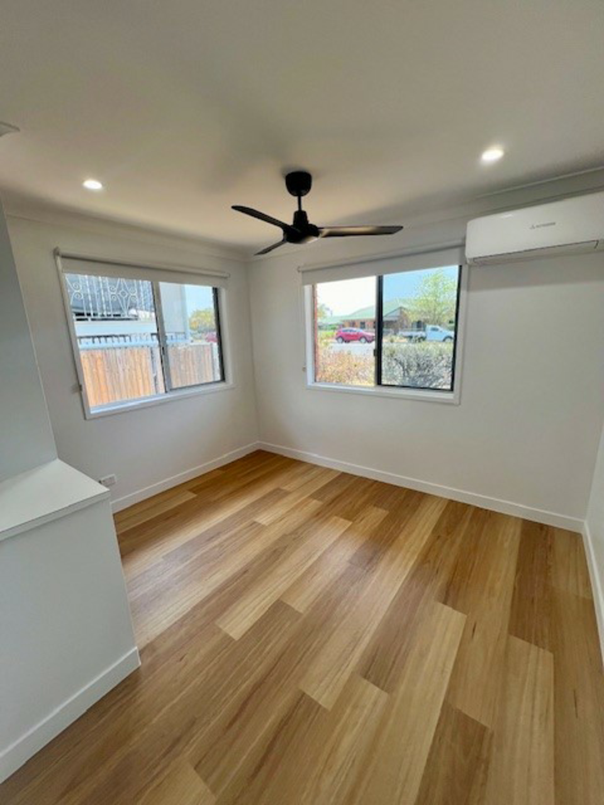 2/2 Kent Street — photo 4 of 6