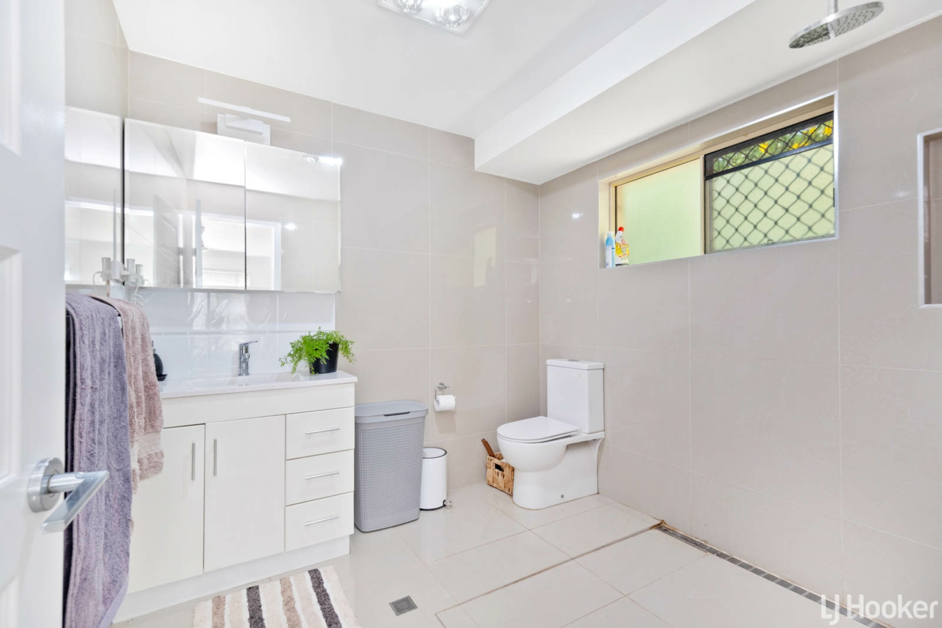 19 Gremalis Drive, PARKHURST
