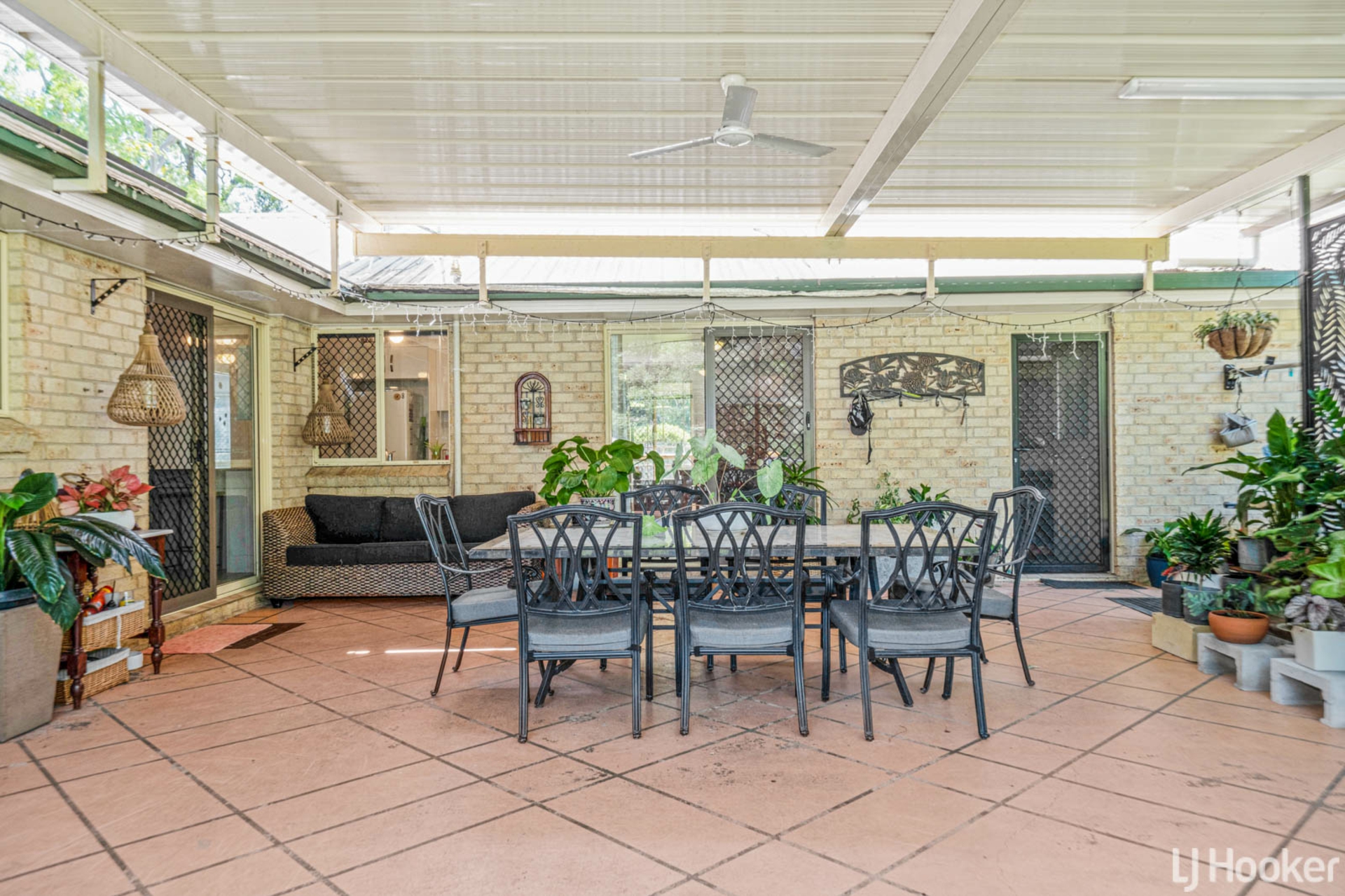 19 Gremalis Drive, PARKHURST