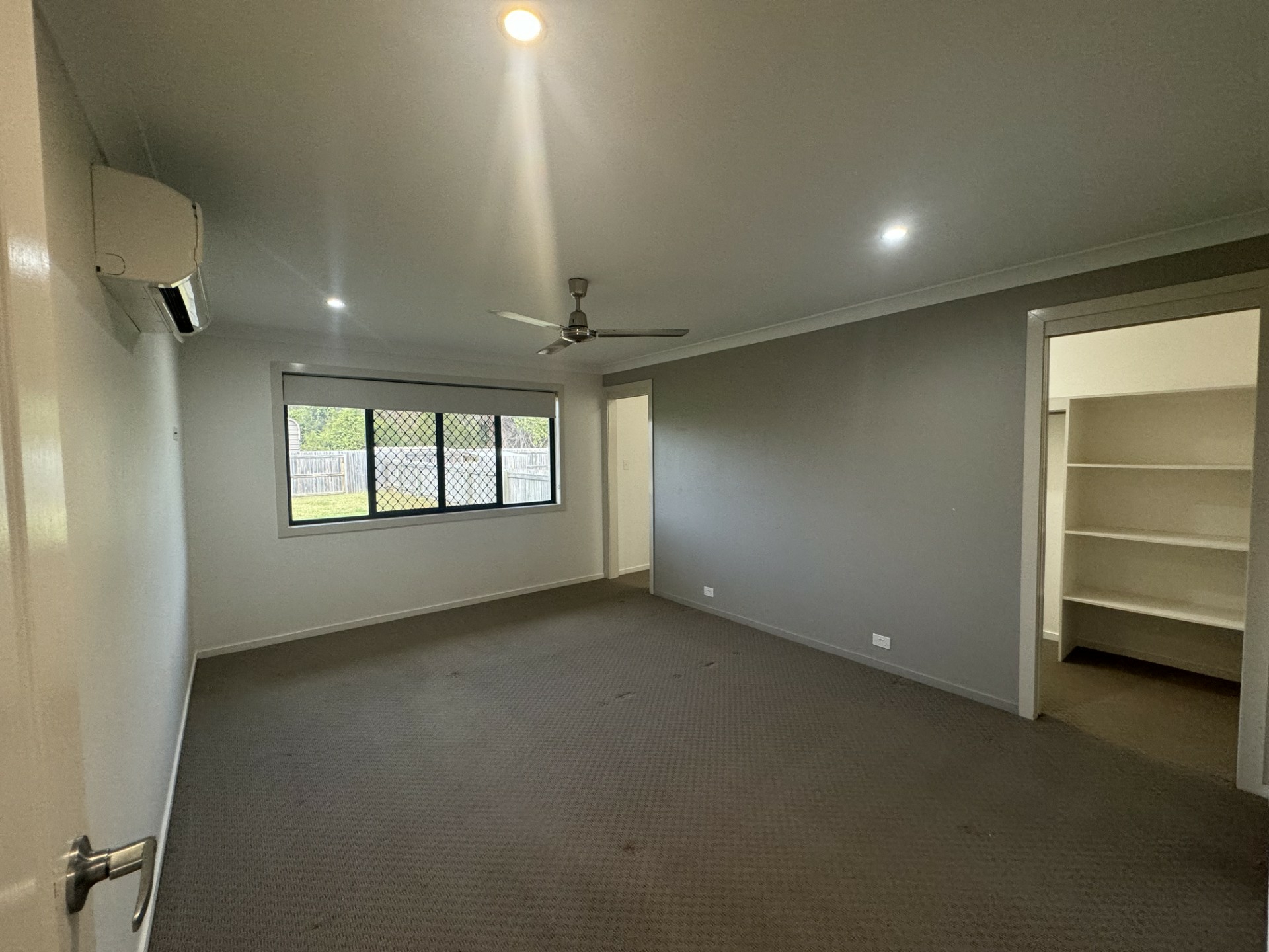 16 Stirling Drive, ROCKYVIEW