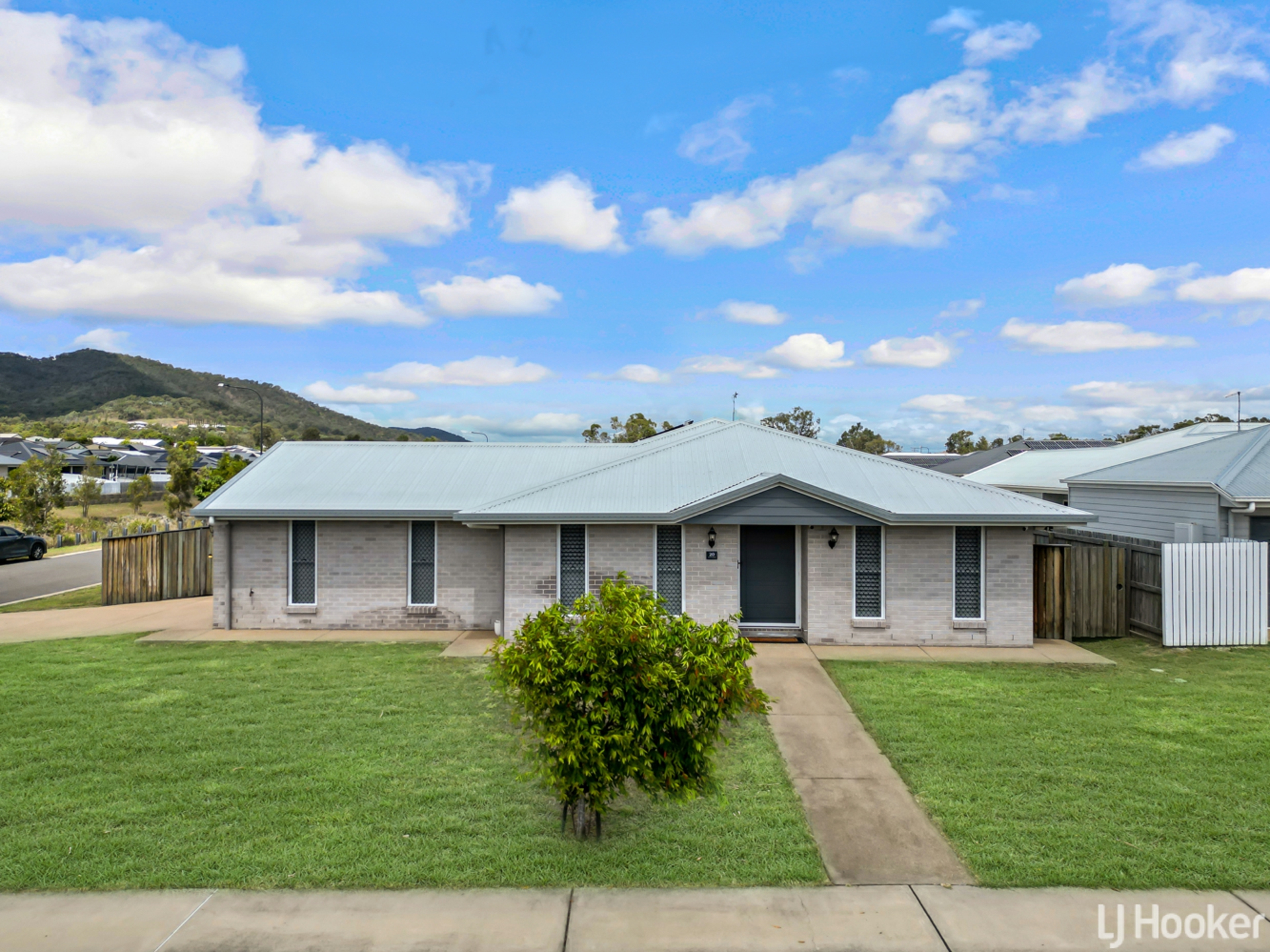 20 Silver Wattle Street, NORMAN GARDENS