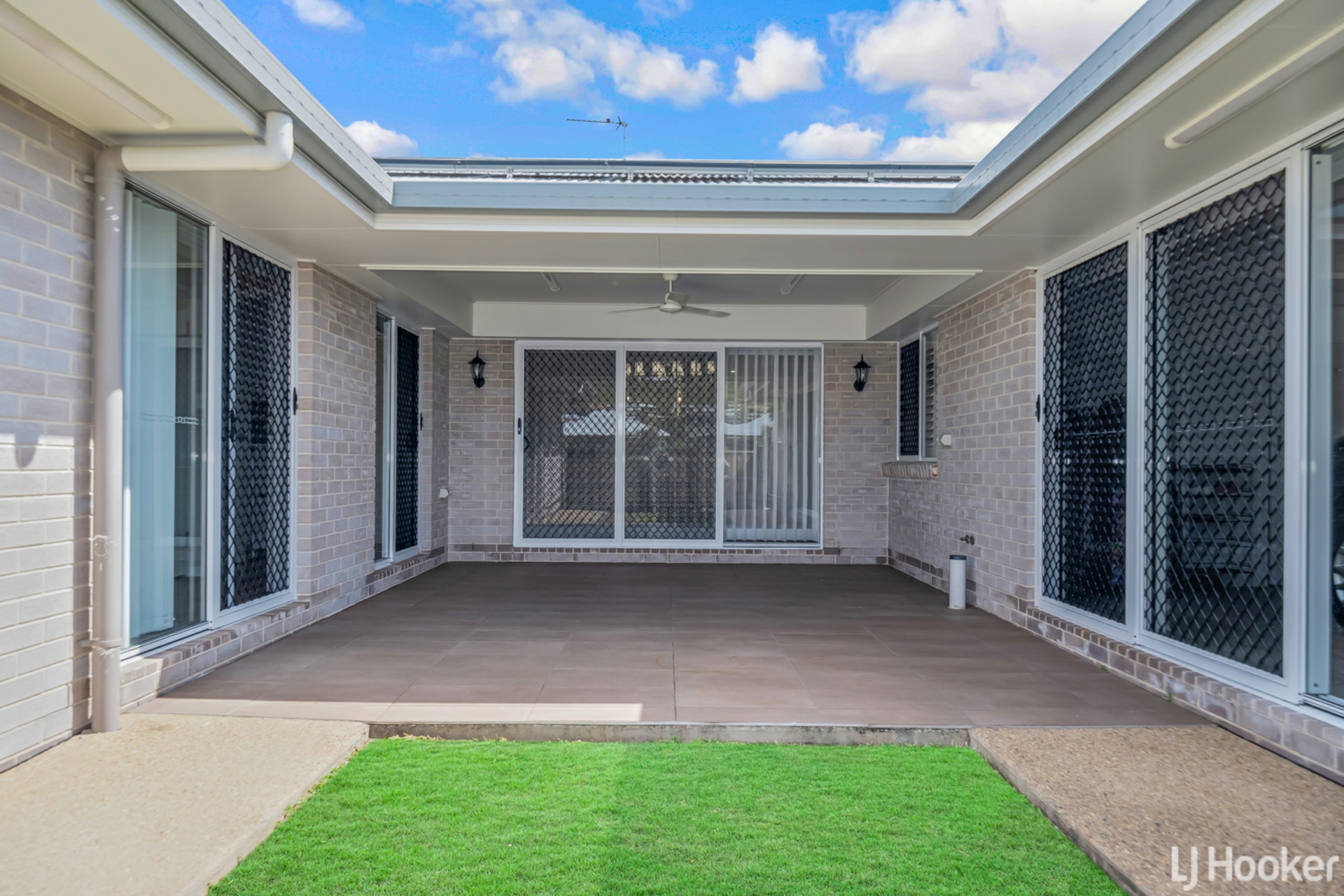 20 Silver Wattle Street, NORMAN GARDENS