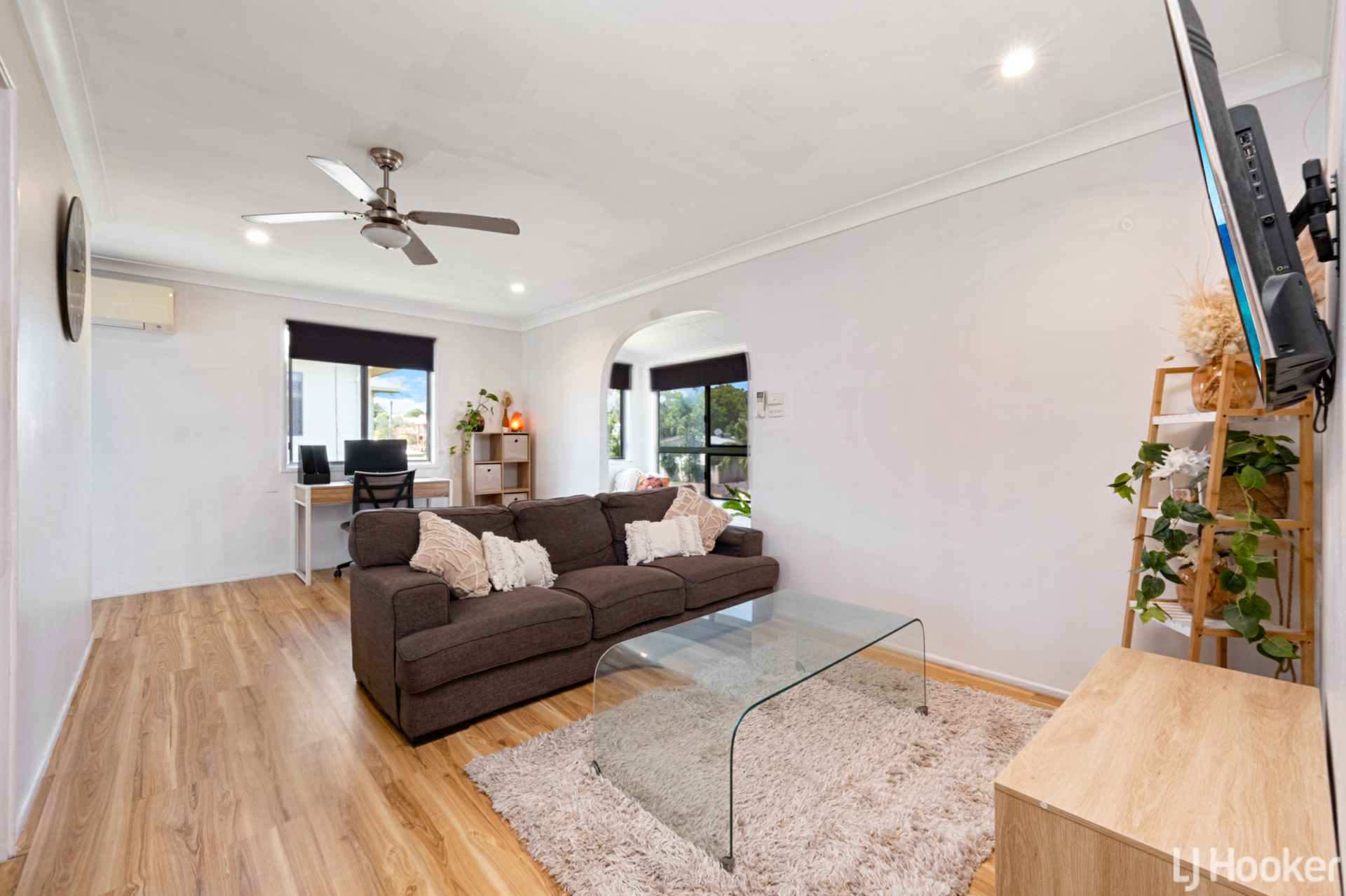 18 Madge Street, NORMAN GARDENS