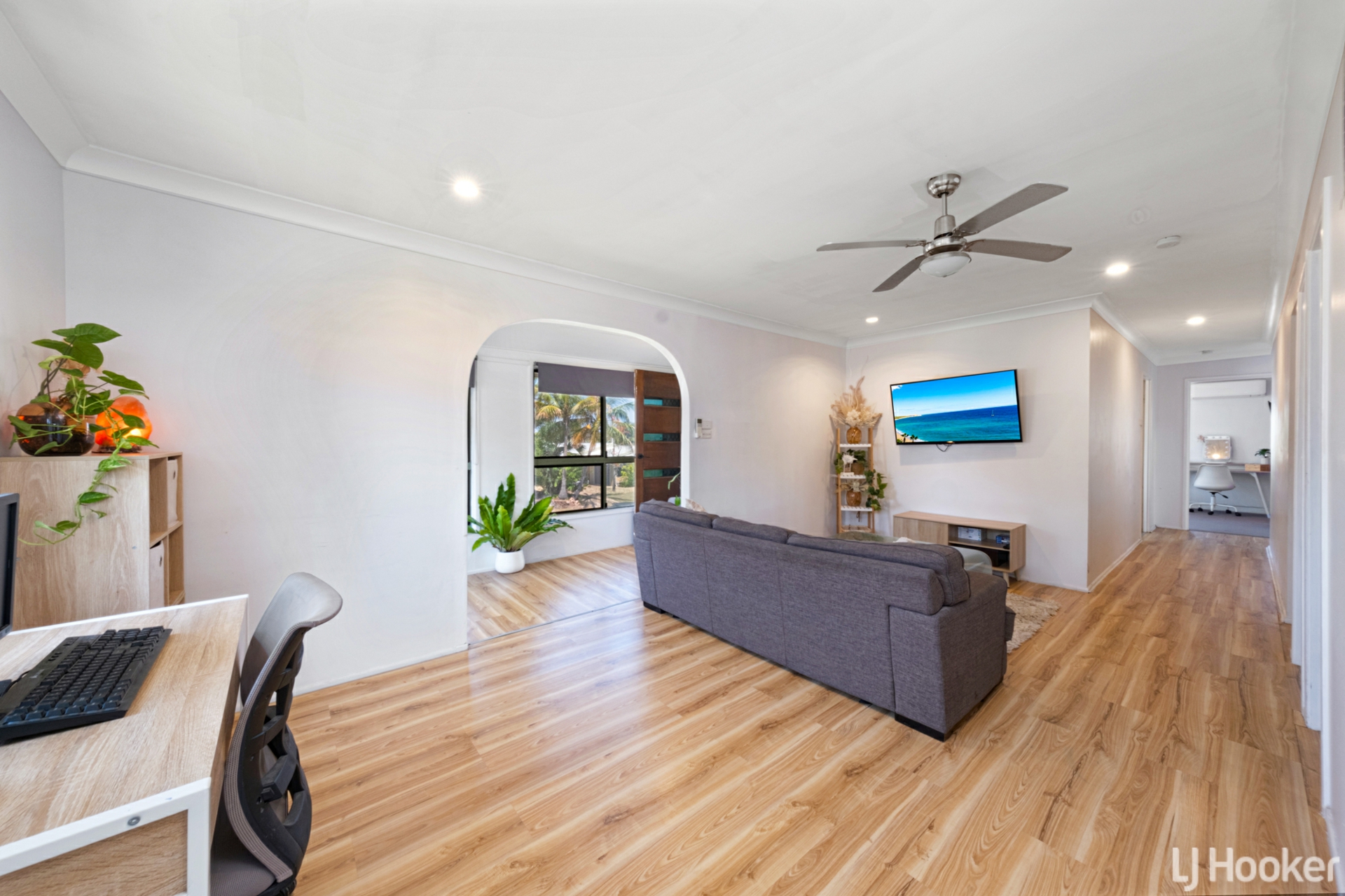 18 Madge Street, NORMAN GARDENS