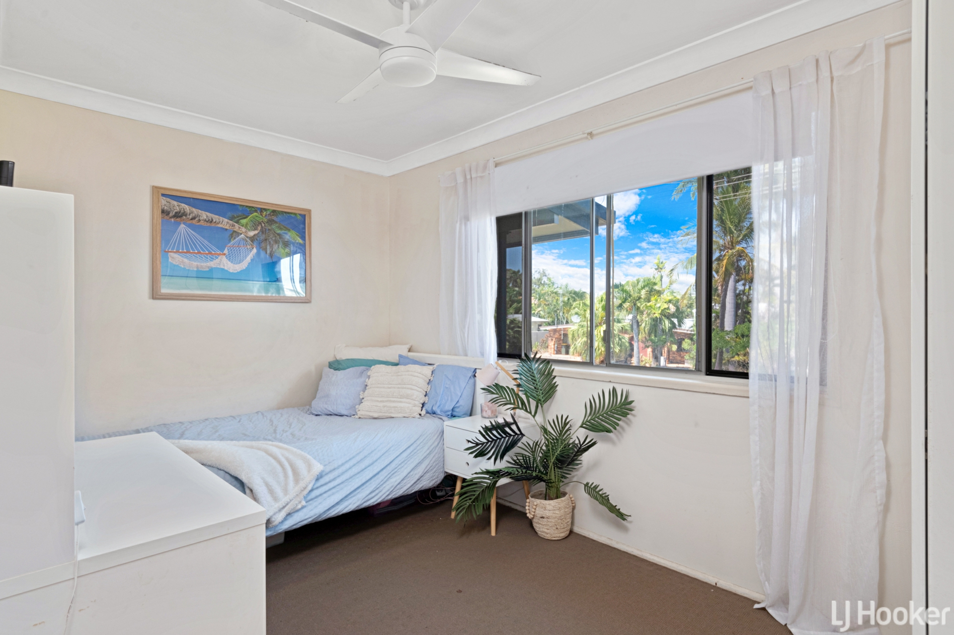 18 Madge Street, NORMAN GARDENS