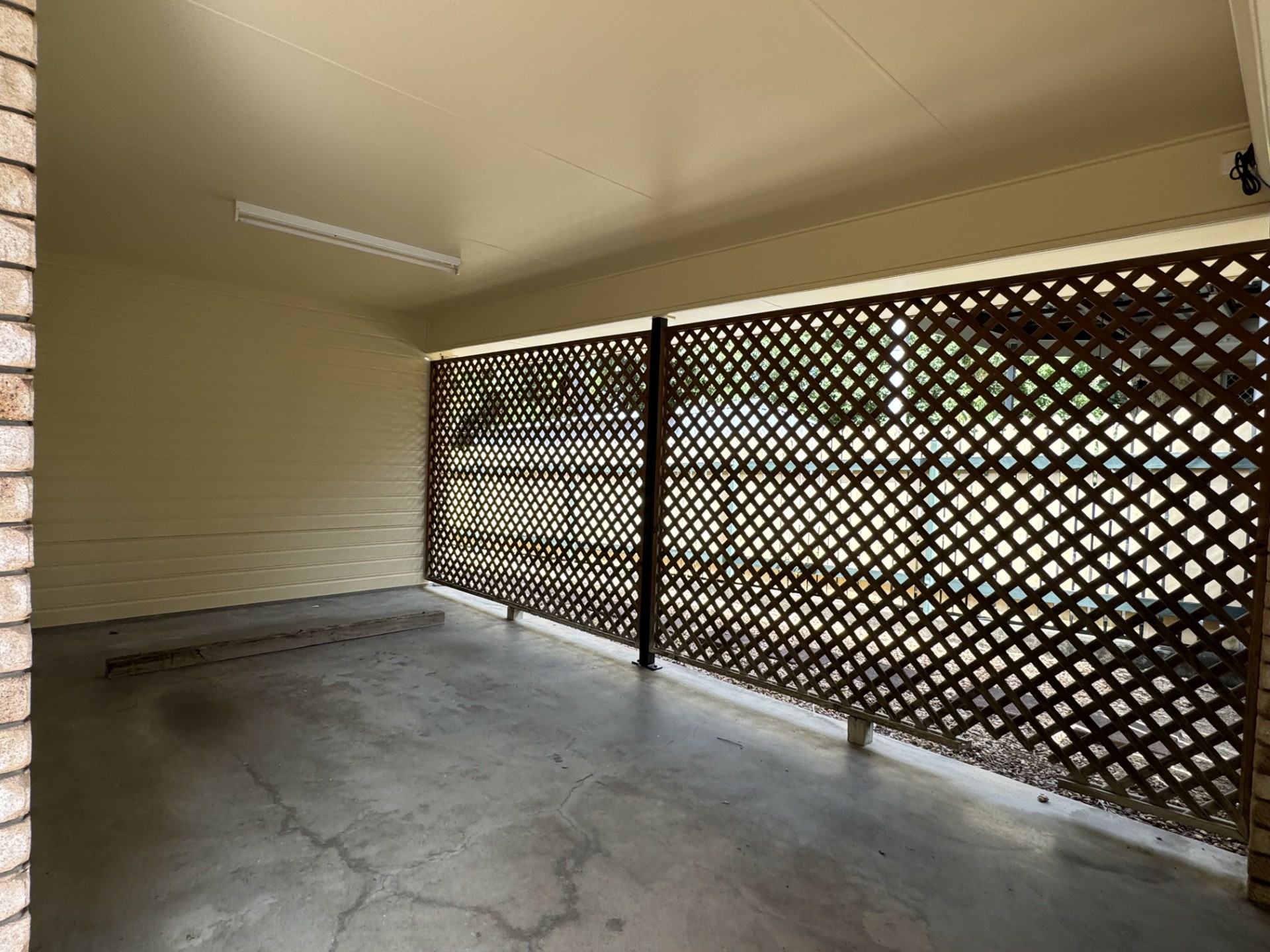 16 Labanka Close, FRENCHVILLE