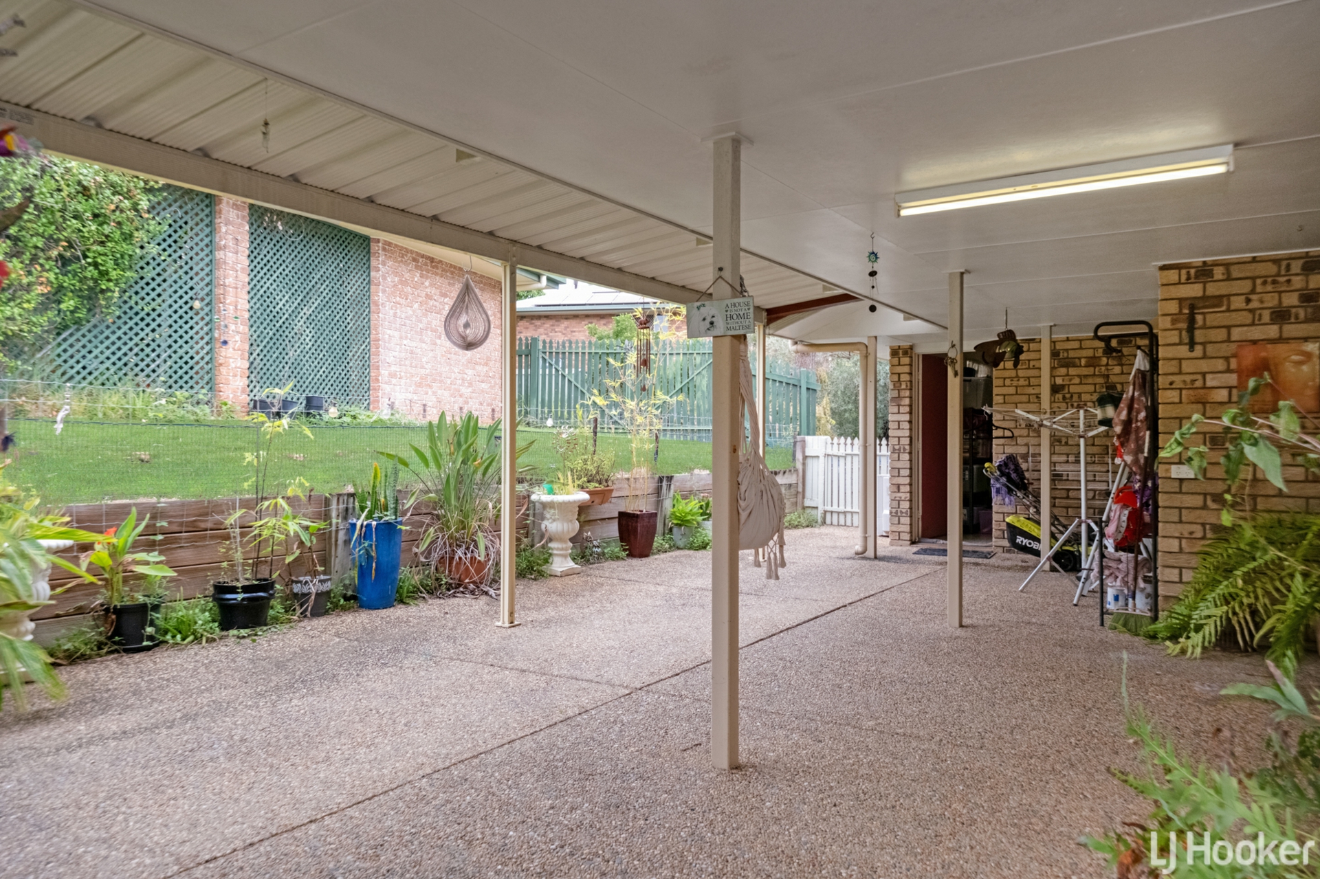 17 Casuarina Court, KAWANA