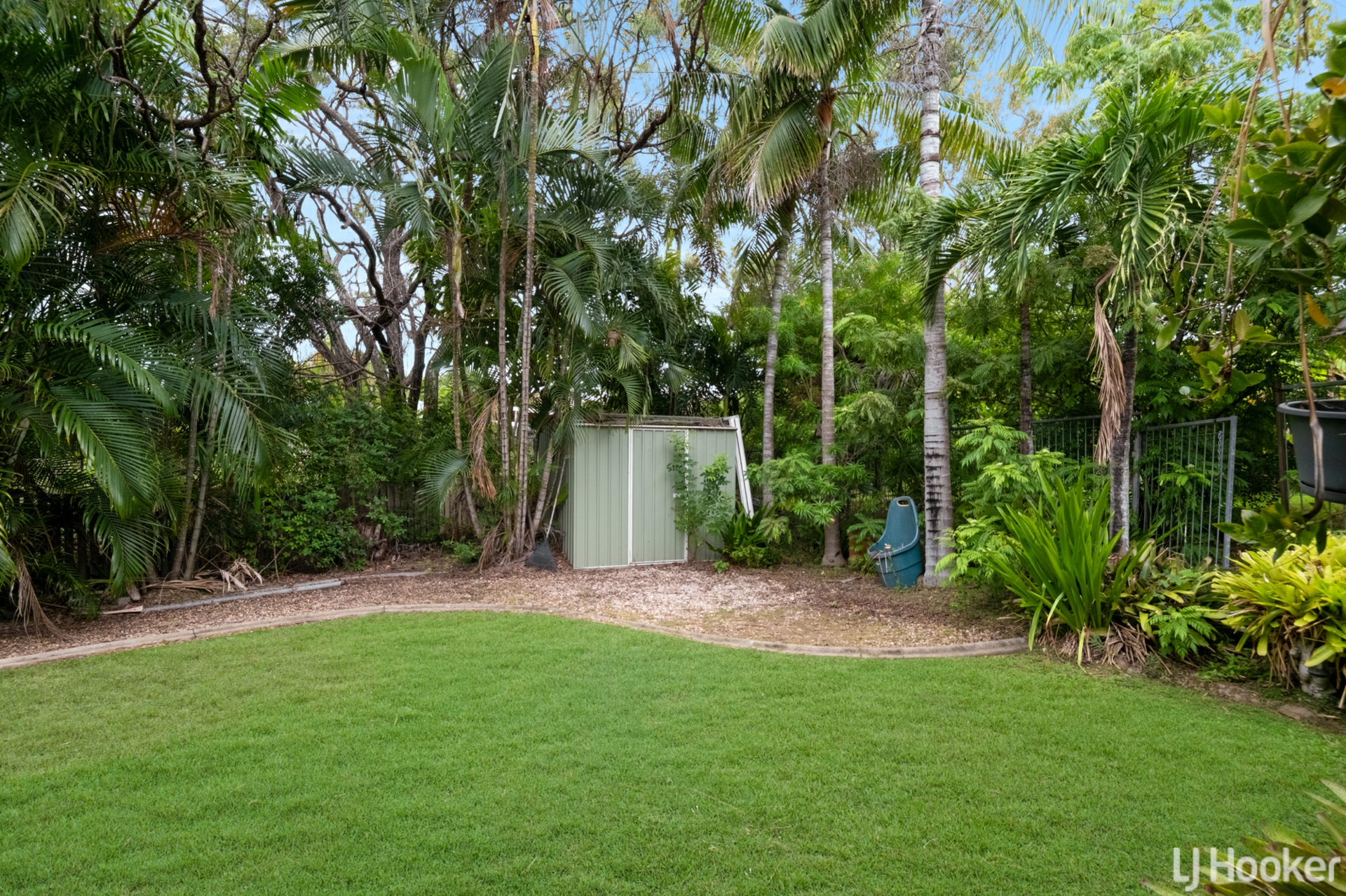 17 Casuarina Court, KAWANA