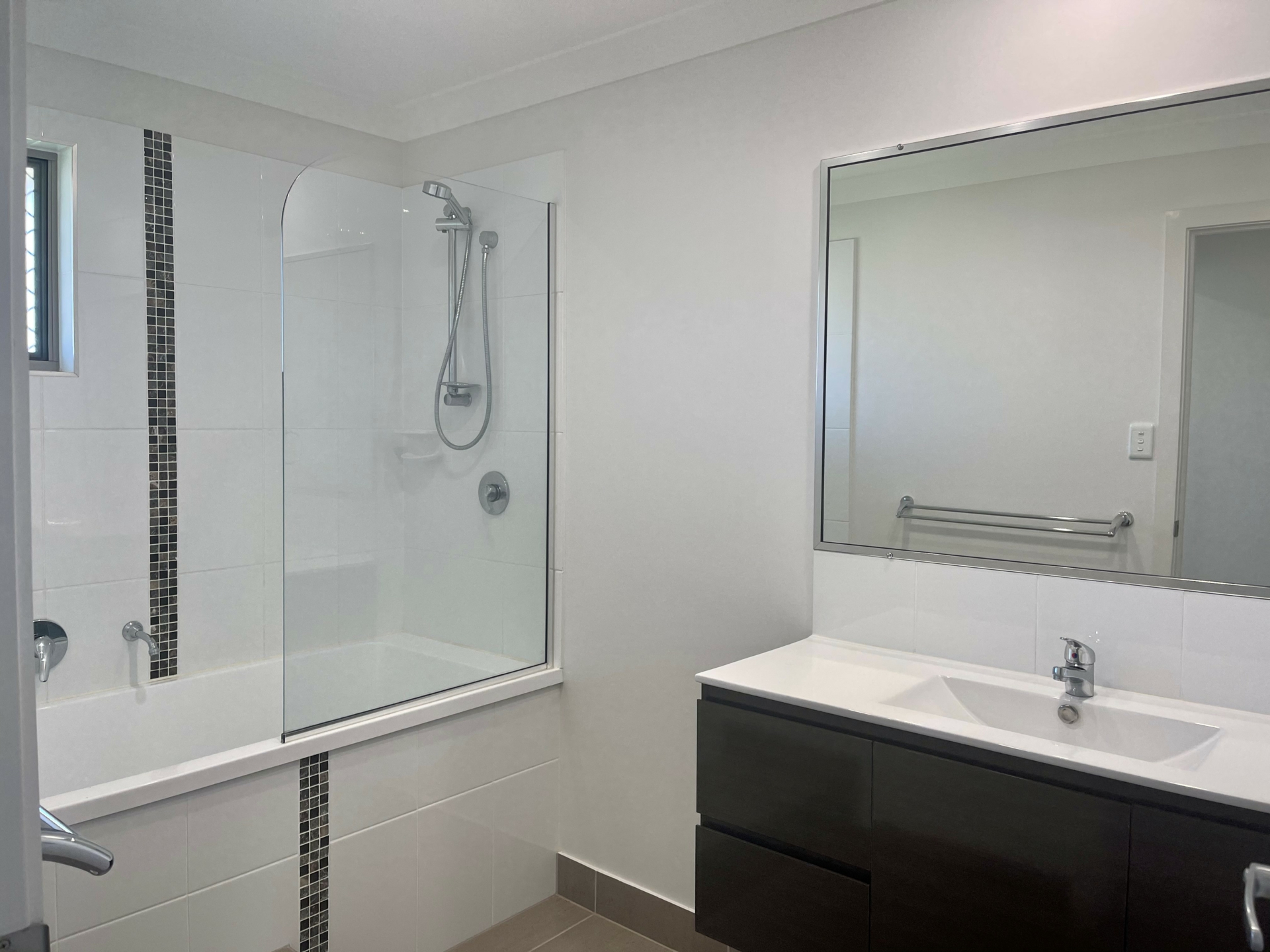 4 Olympic Avenue, GRACEMERE