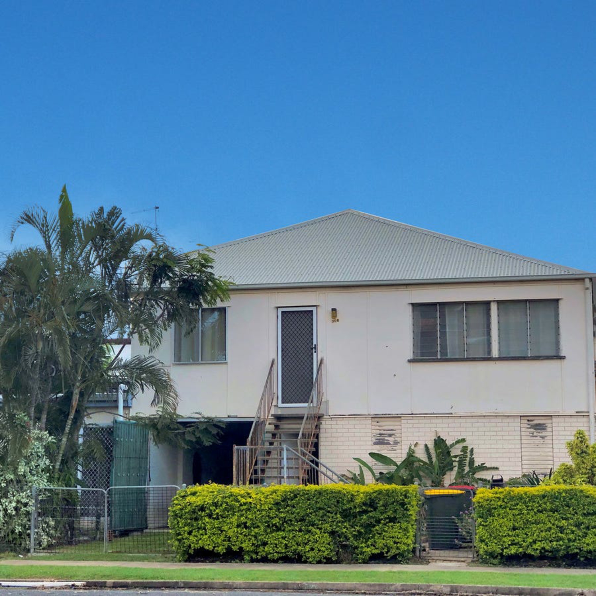 306 Bolsover Street, ROCKHAMPTON