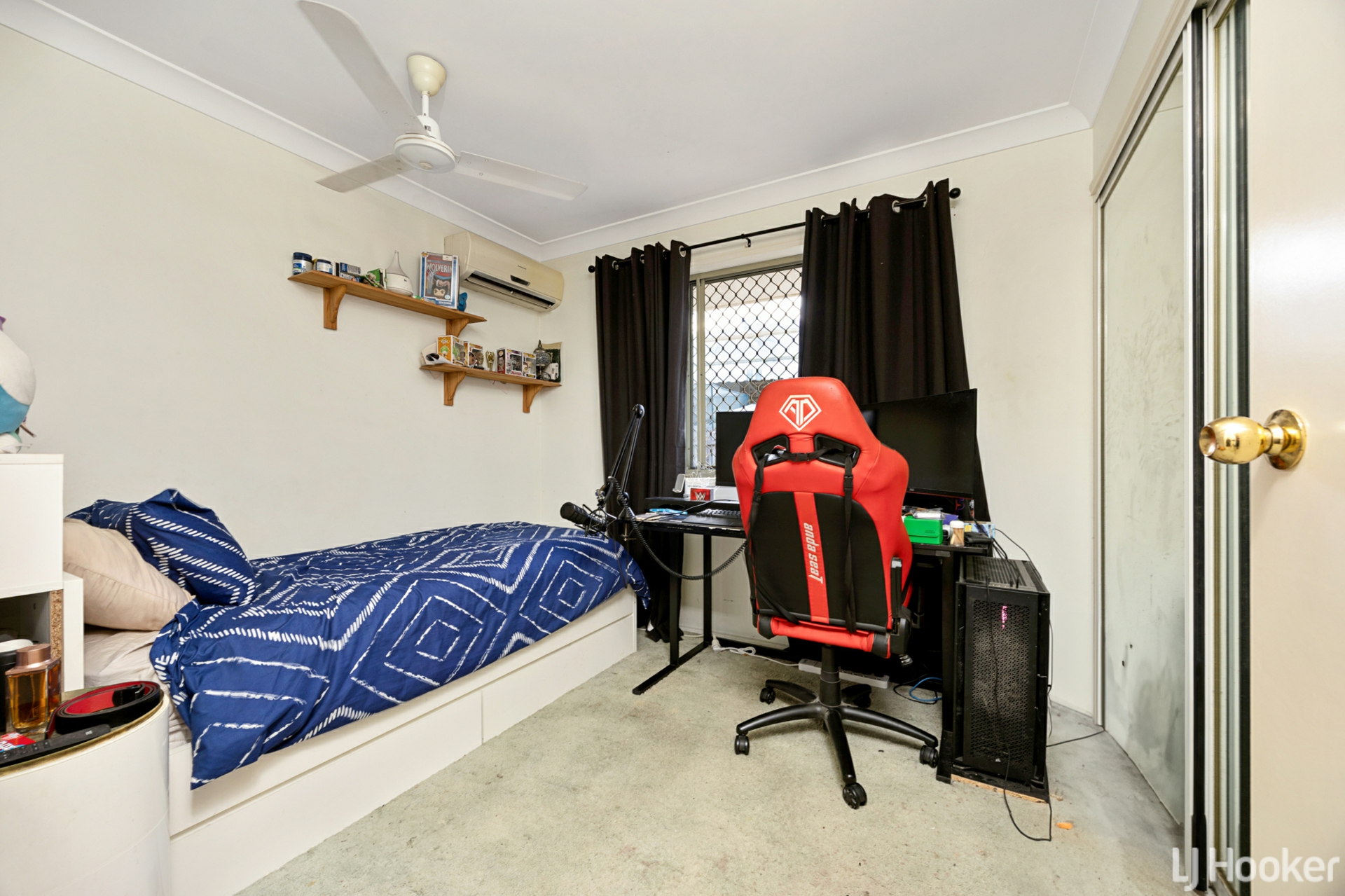 11/100 Victoria Place, BERSERKER