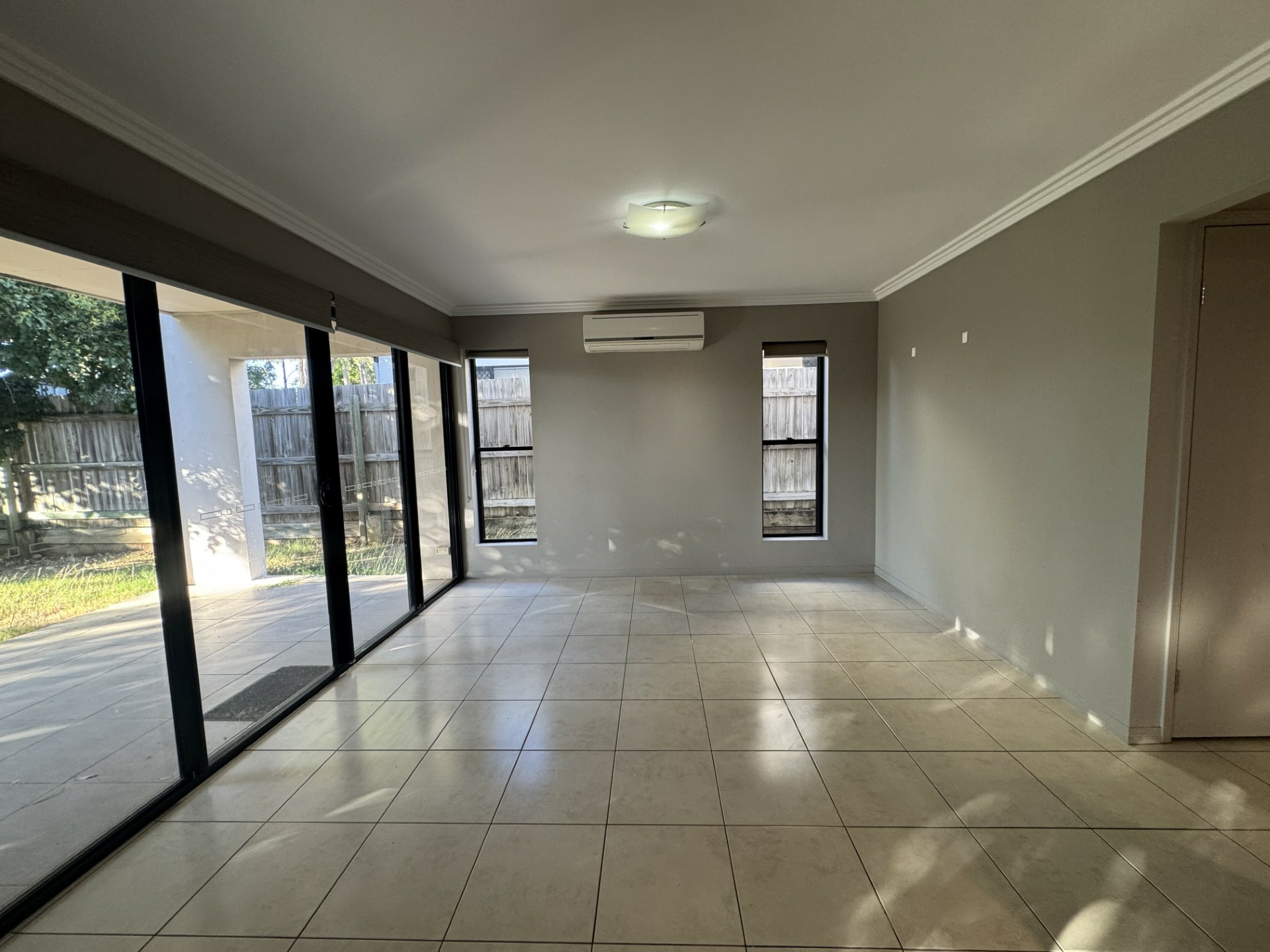 8/15 Parkside Place, NORMAN GARDENS