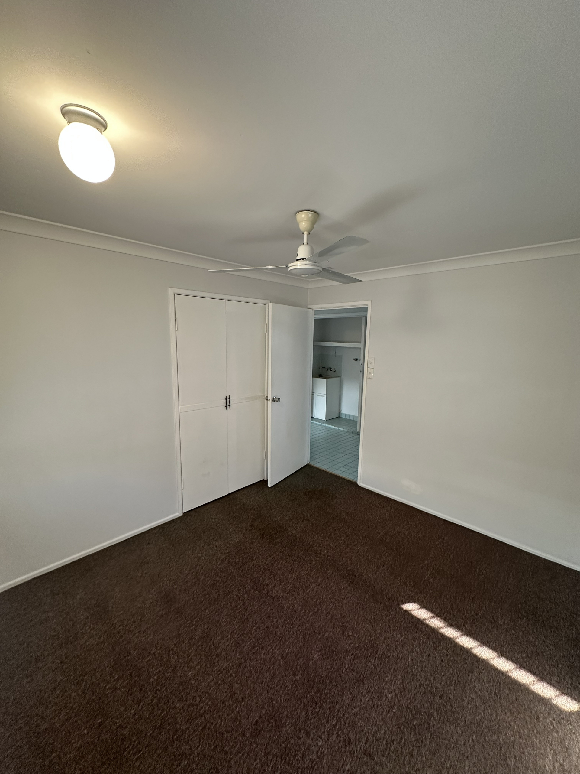 6 Pillich Street — photo 5 of 7