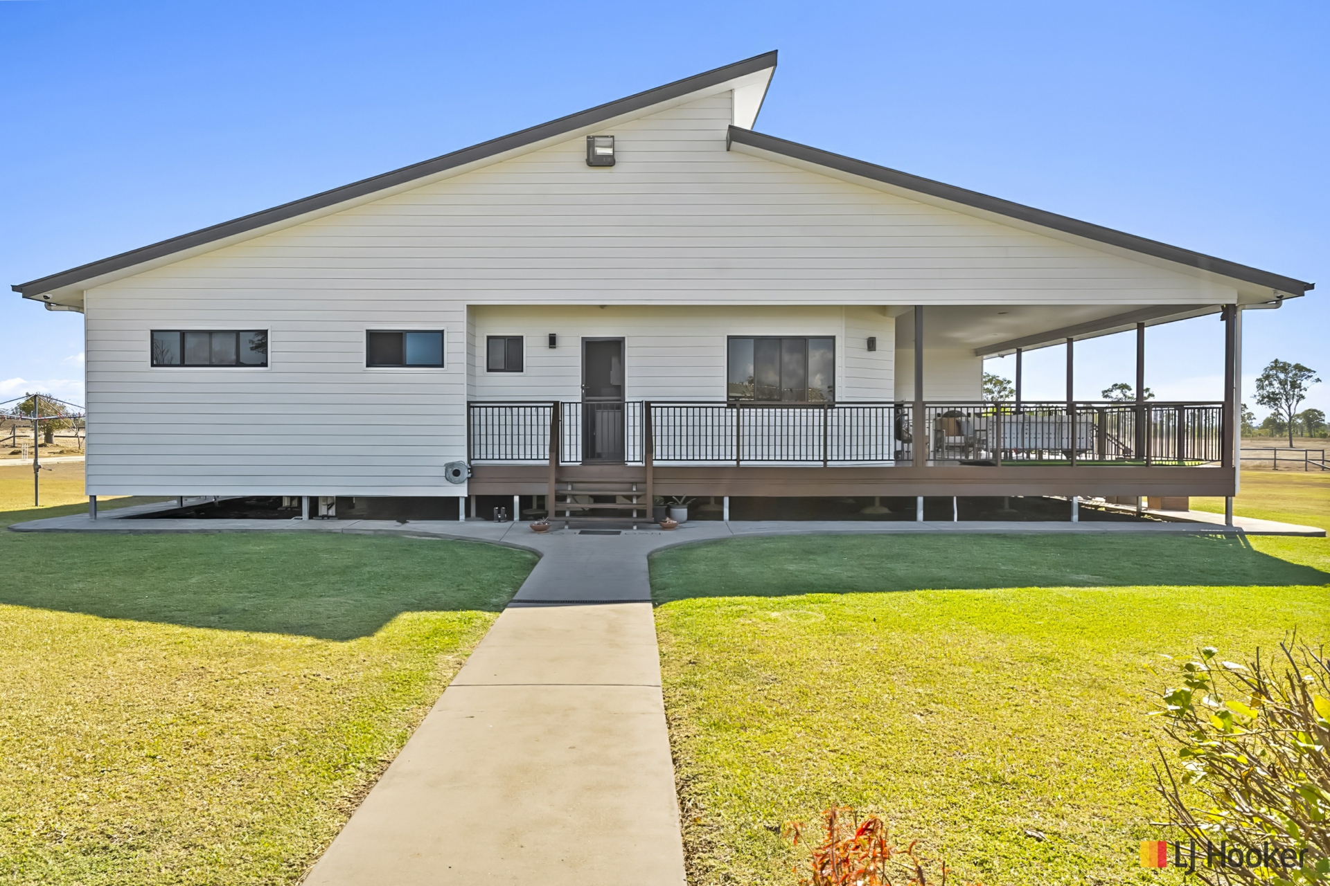 89 Hughes Road — photo 6 of 30