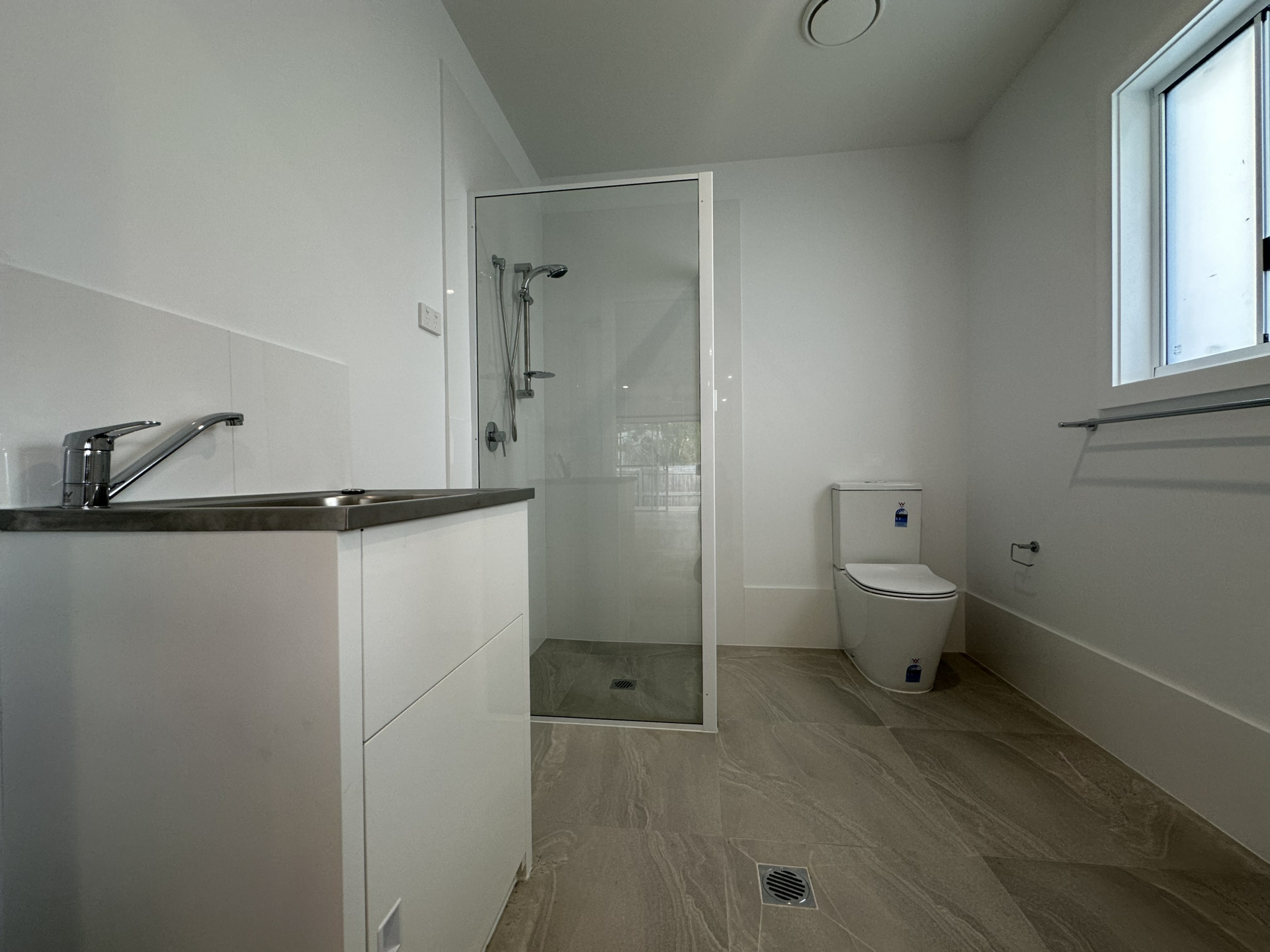 a/46 Lanigan Street — photo 8 of 9
