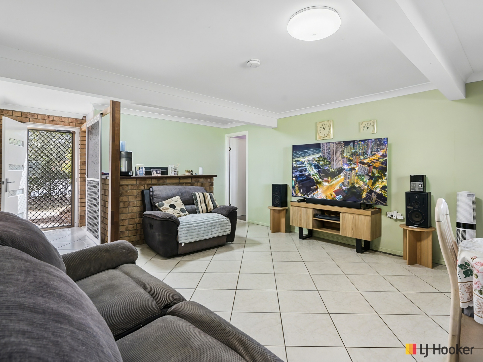 13 Ward Street — photo 11 of 17