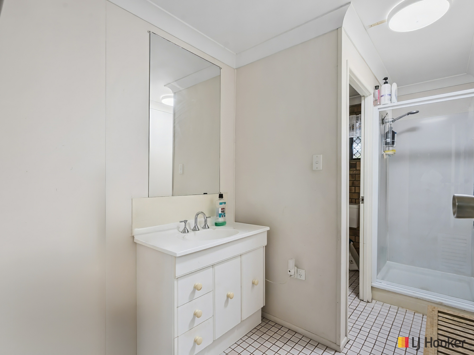 13 Ward Street — photo 15 of 17