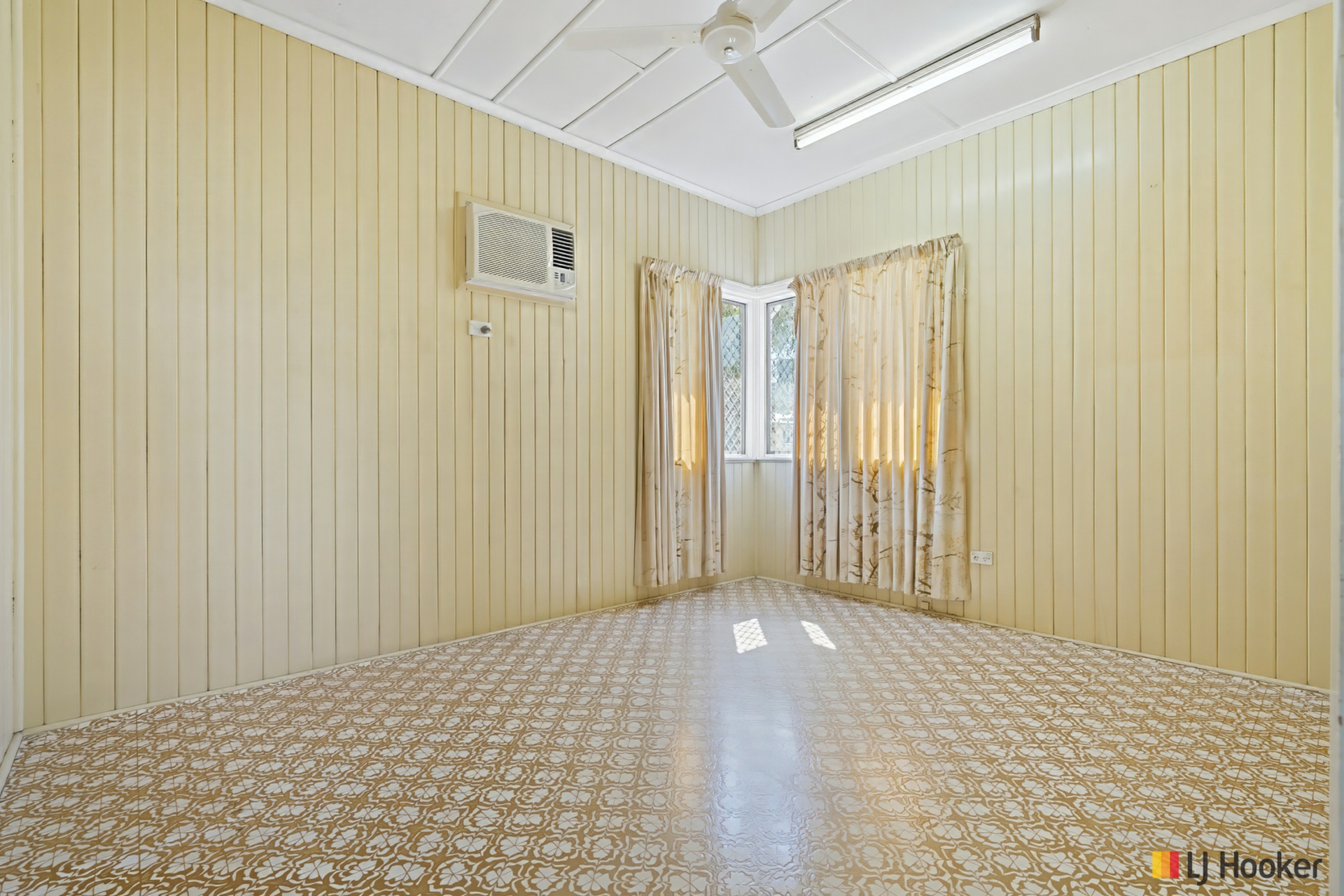 195 Edington Street — photo 6 of 14