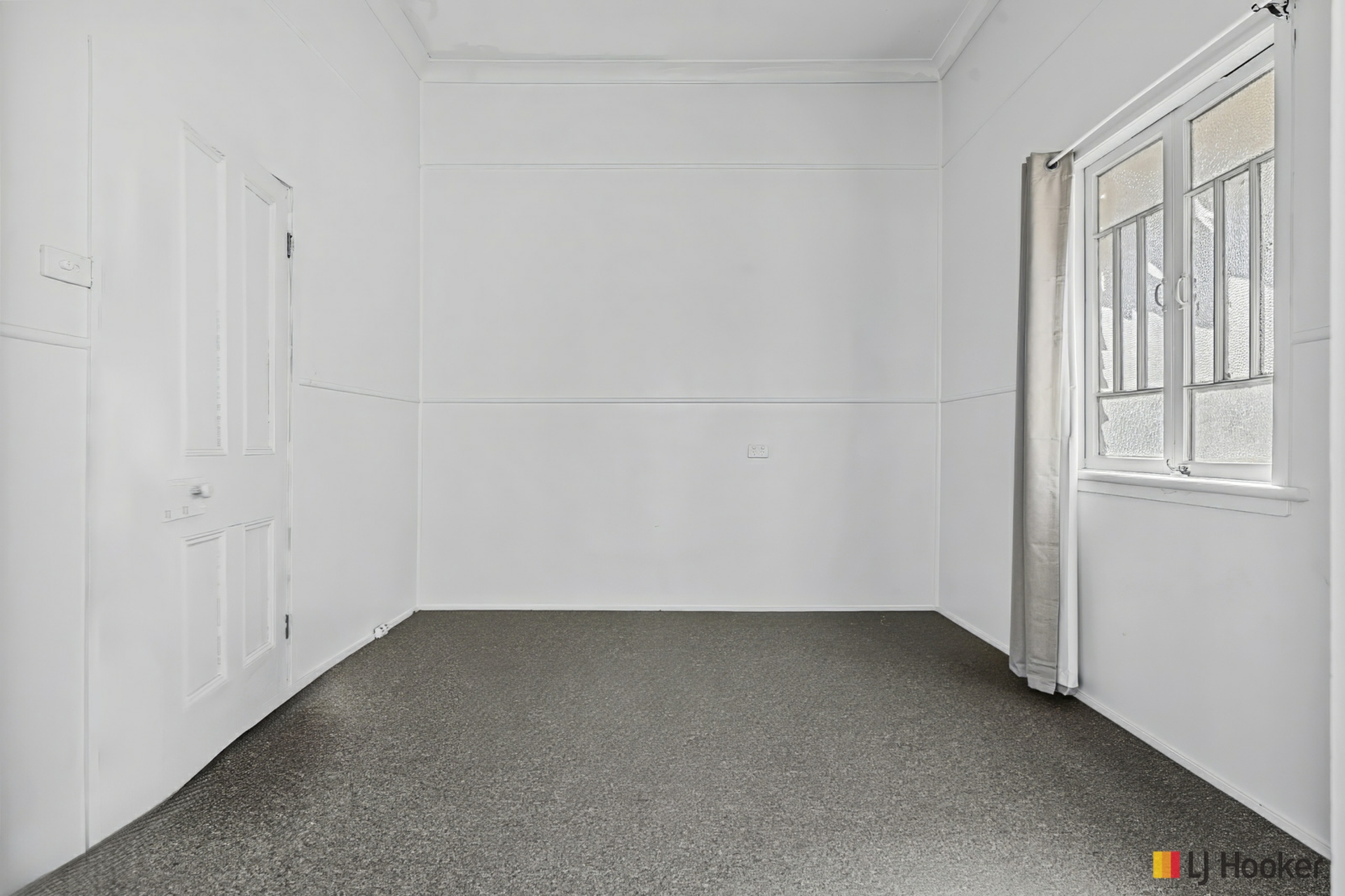 183 Lakes Creek Road — photo 3 of 9