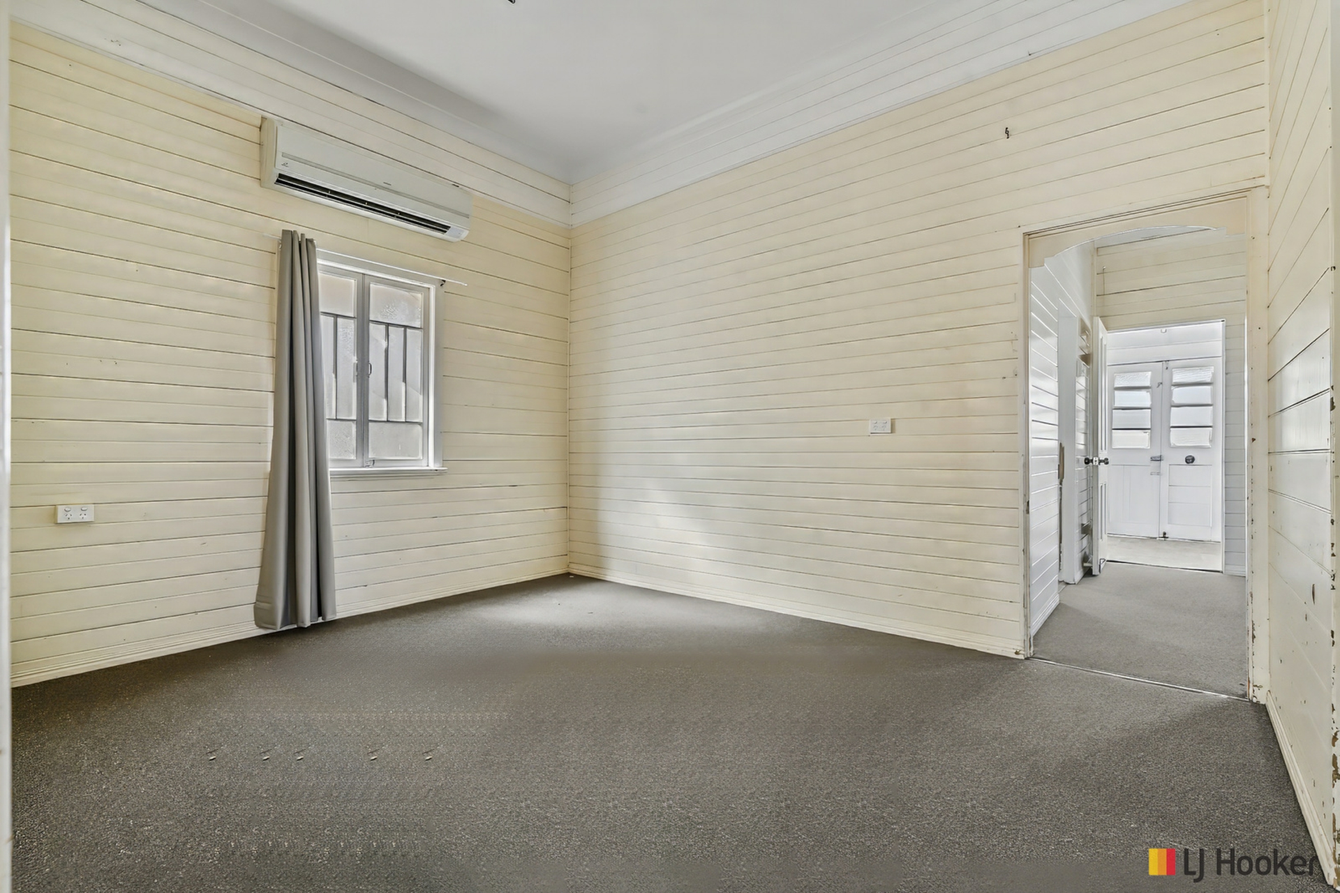 183 Lakes Creek Road — photo 4 of 9