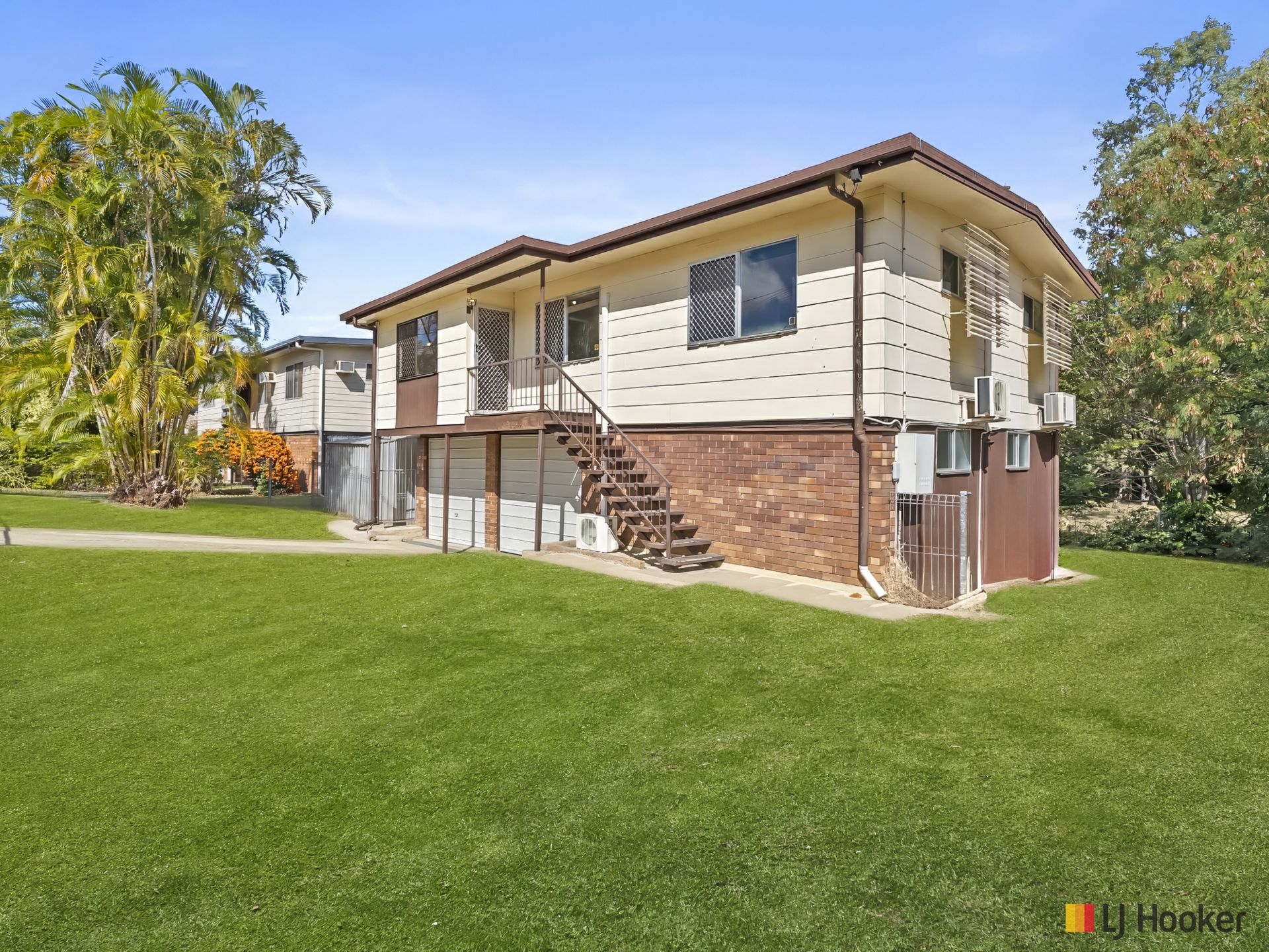 13 MacArthur Street — photo 2 of 15
