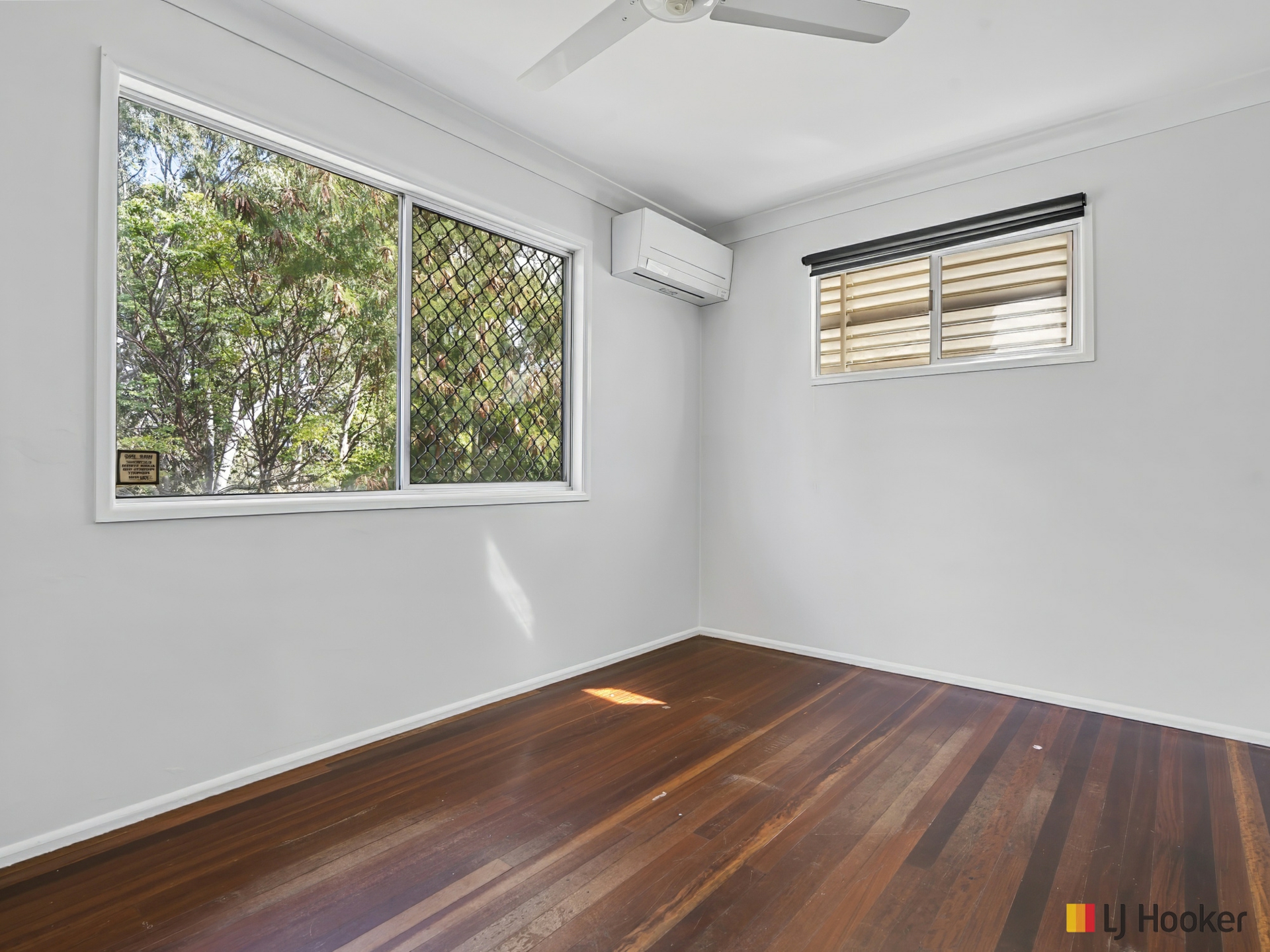 13 MacArthur Street — photo 9 of 15