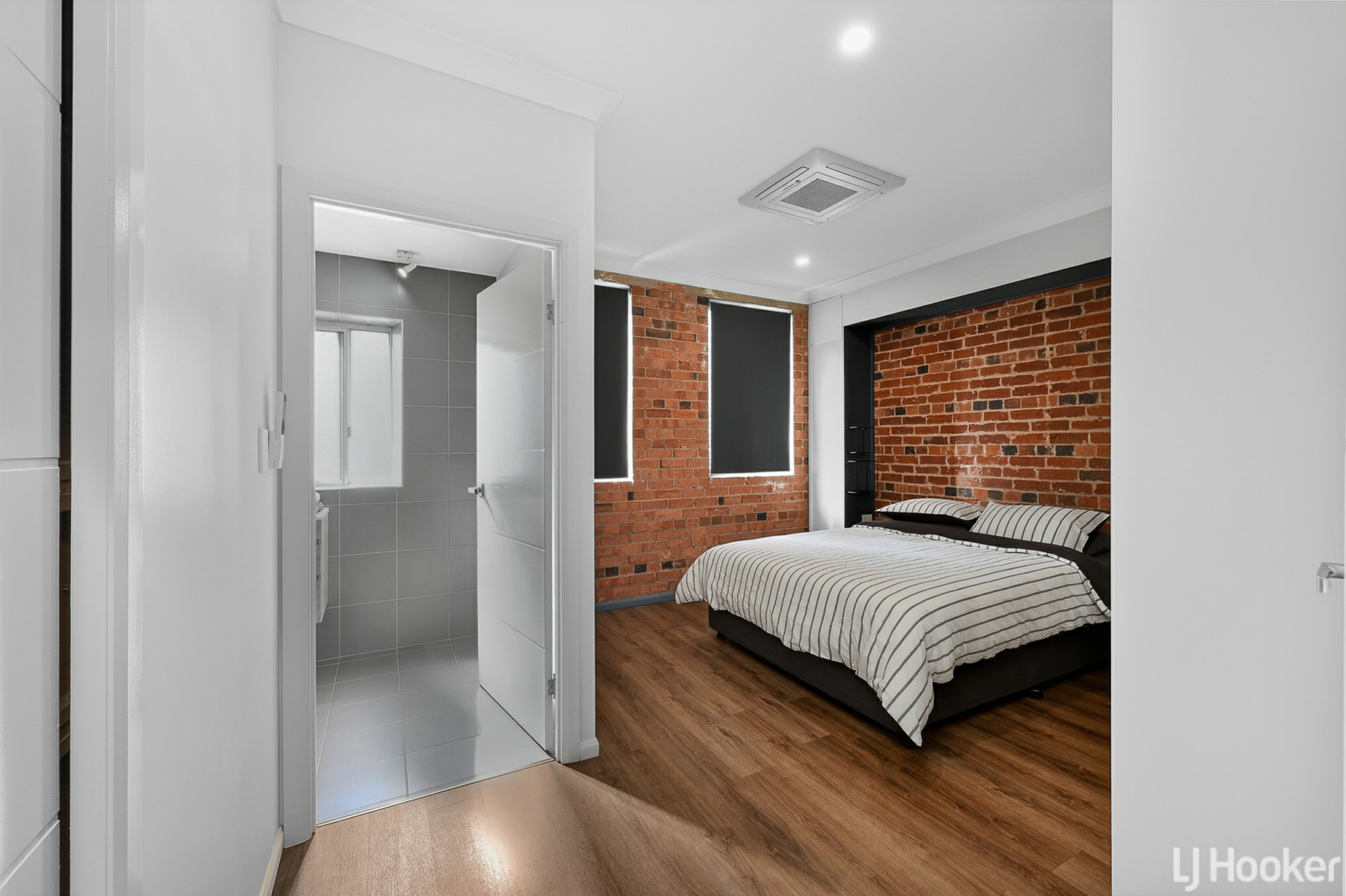 141 East Street — photo 7 of 13