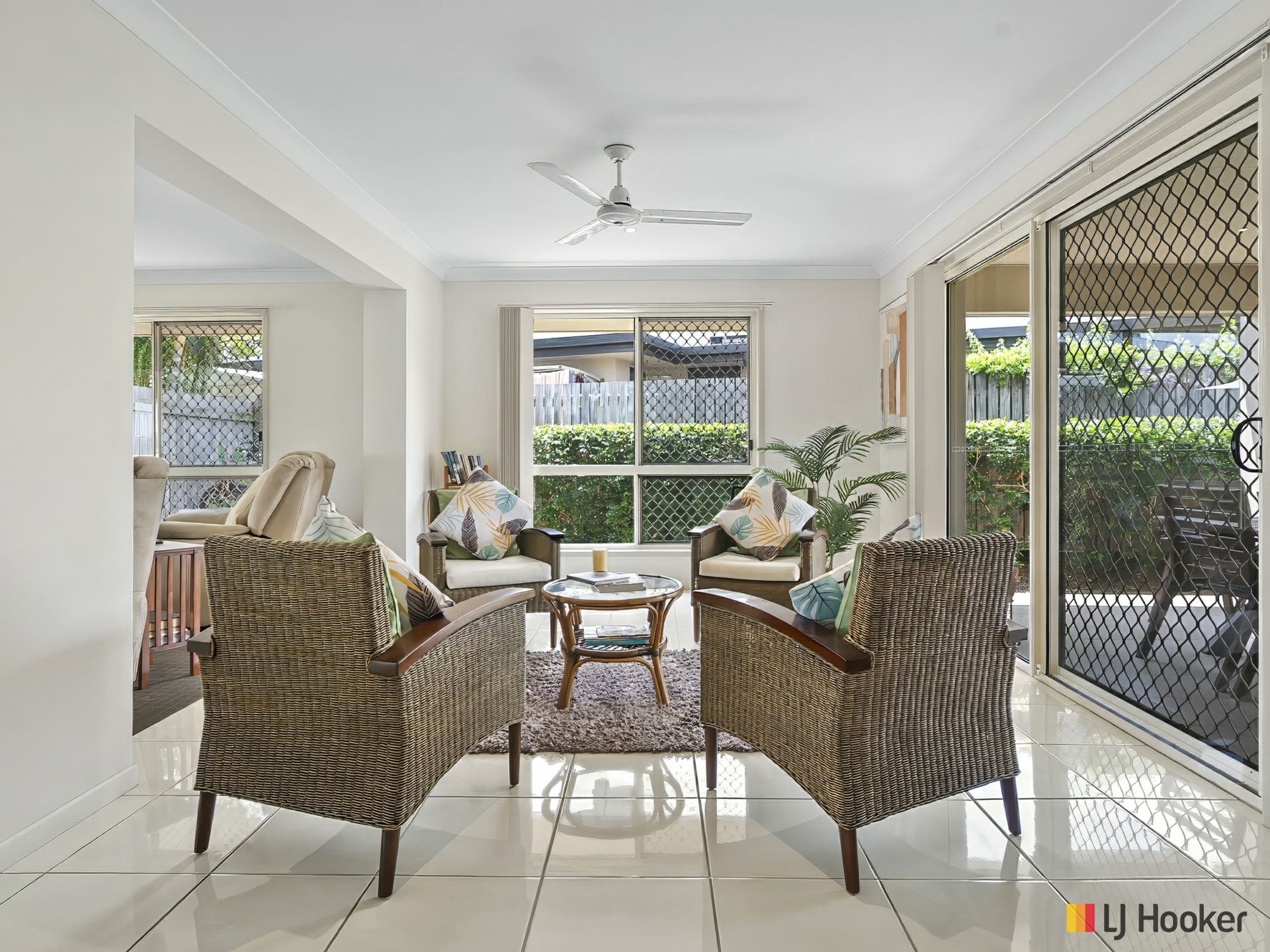 27 River Rose Drive — photo 9 of 17