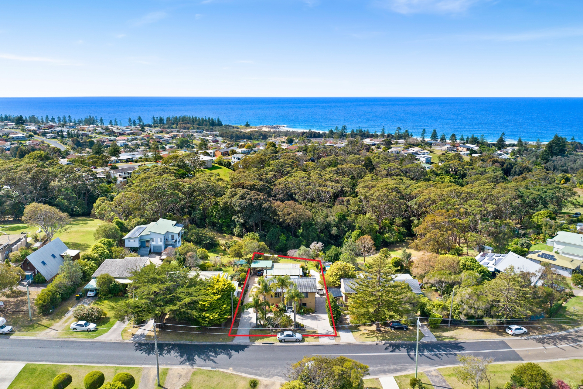 16 Craddock Road — photo from LJ Hooker Tuross Head