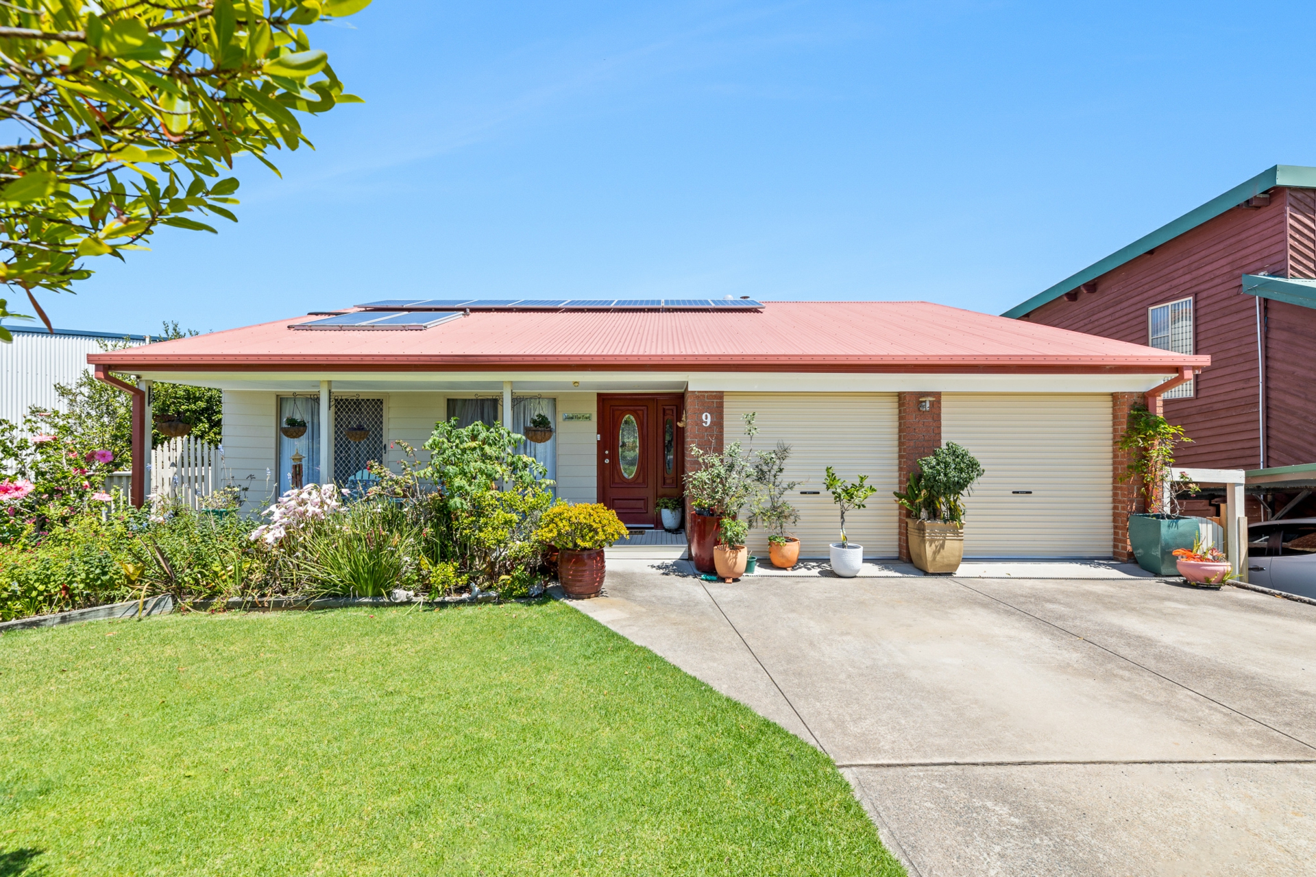 9 Island View Road — photo from LJ Hooker Tuross Head