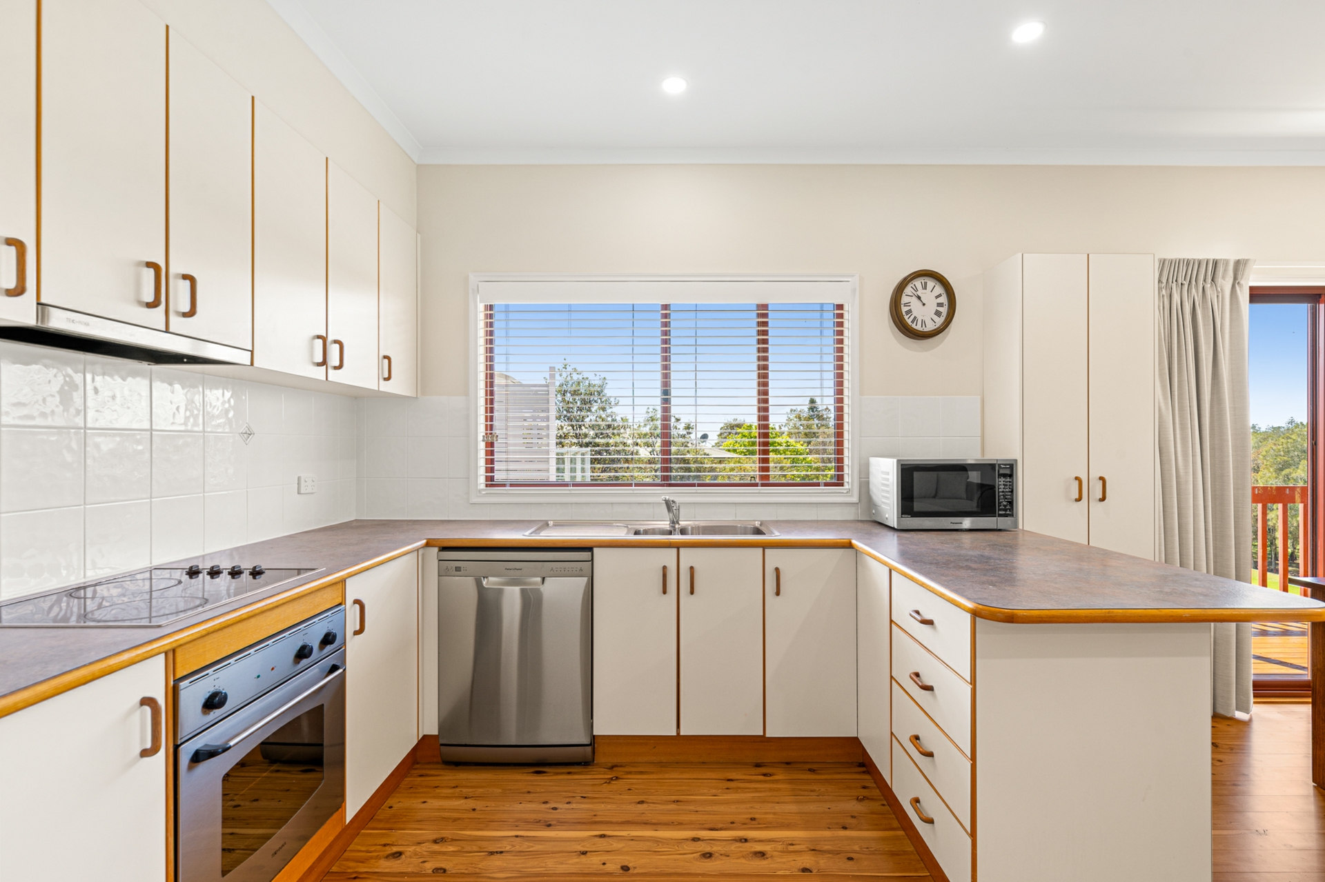 41 Coila Avenue — photo 7 of 30