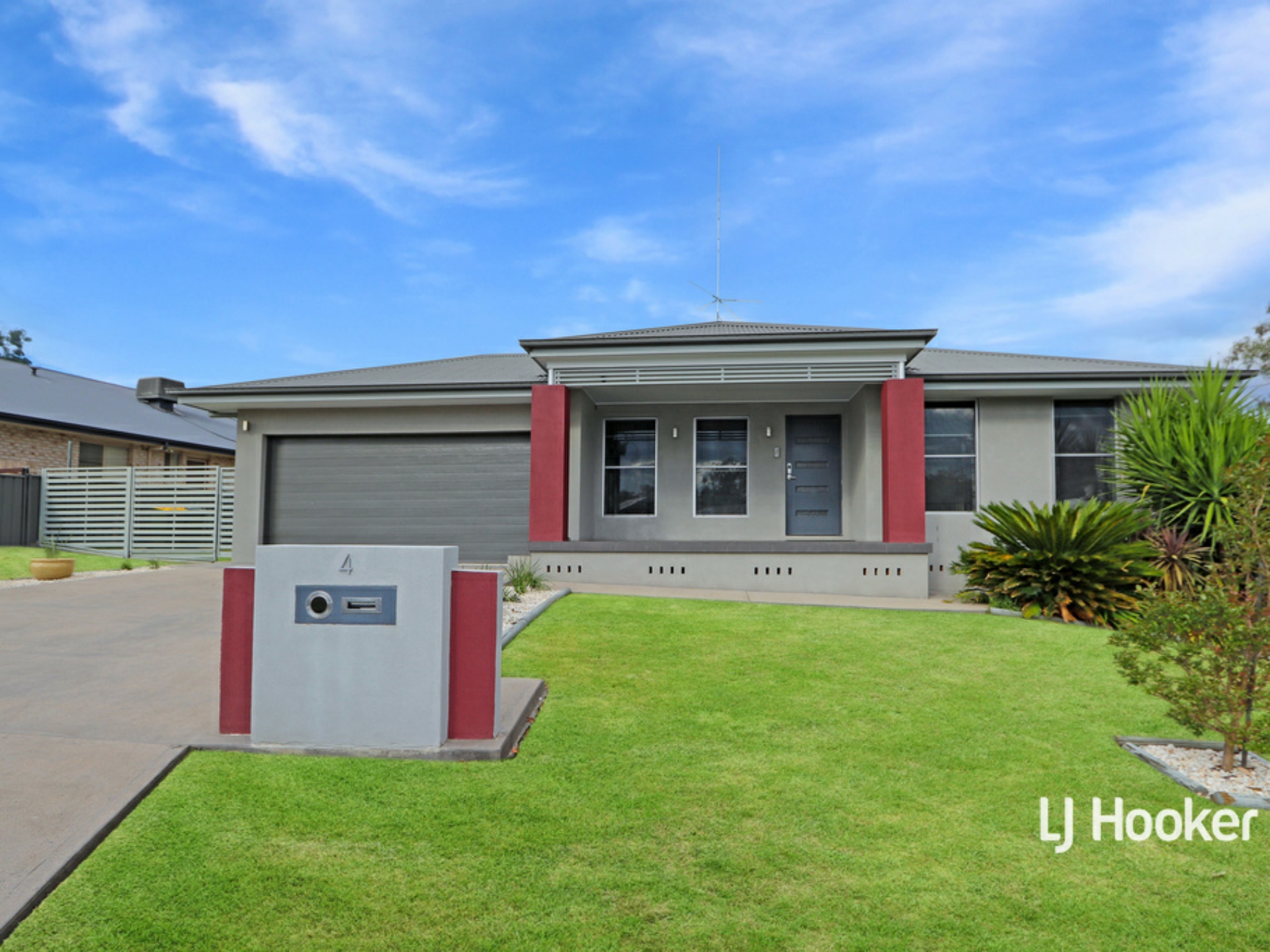 4 Vincent Place Inverell NSW