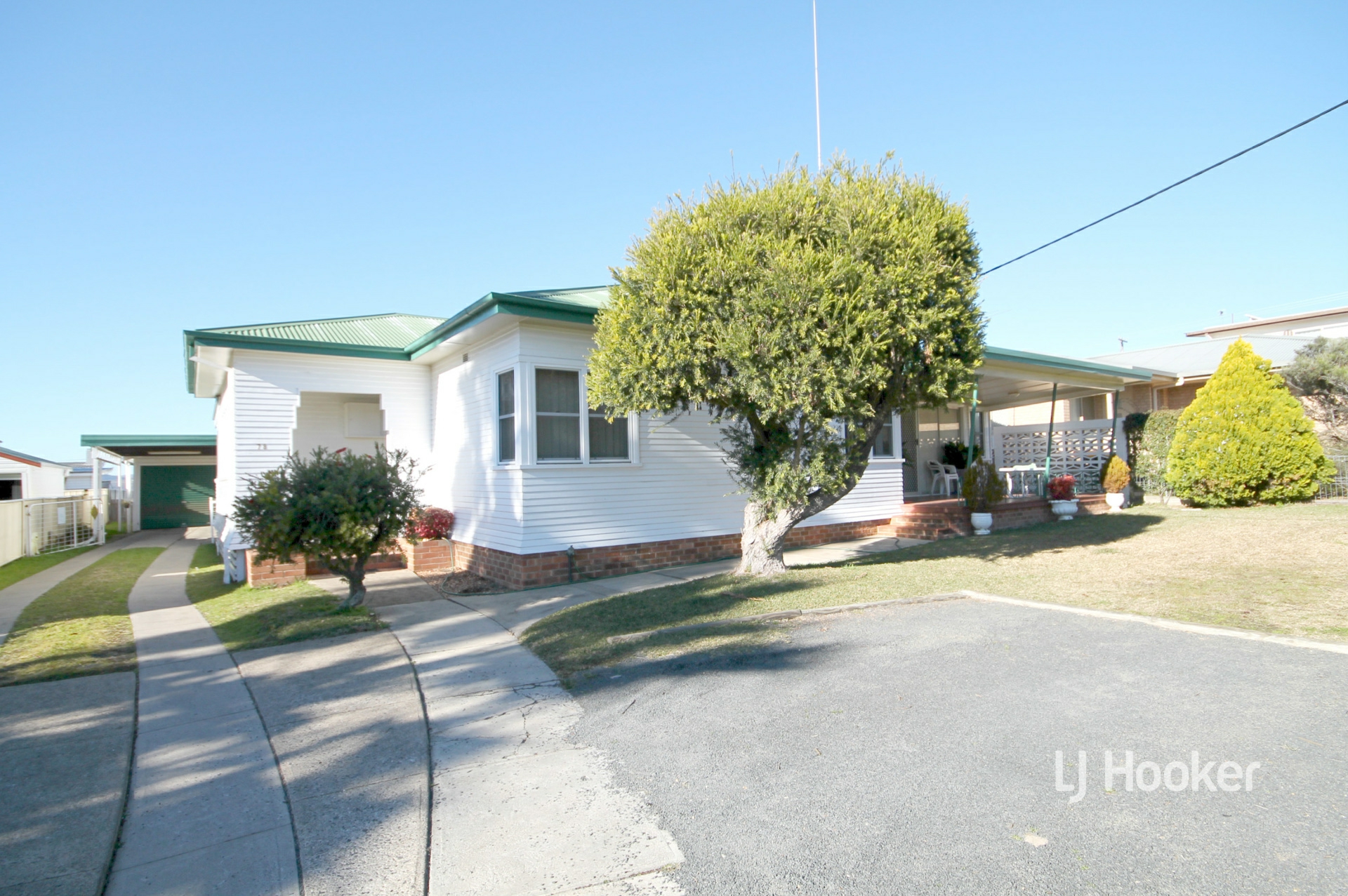 78 Warialda Road Inverell NSW Property Details LJ Hooker