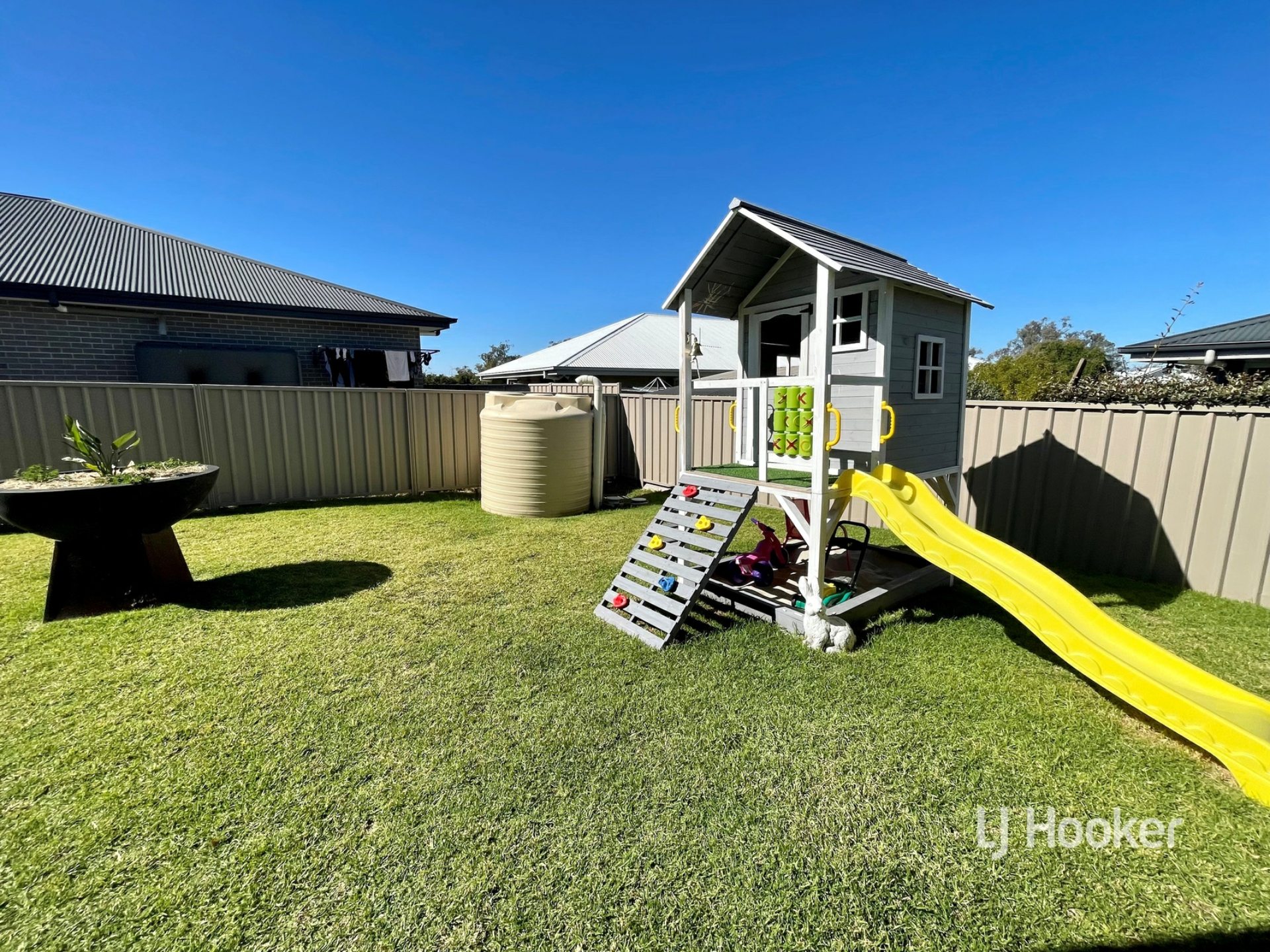 2A Stainfield Drive, Inverell