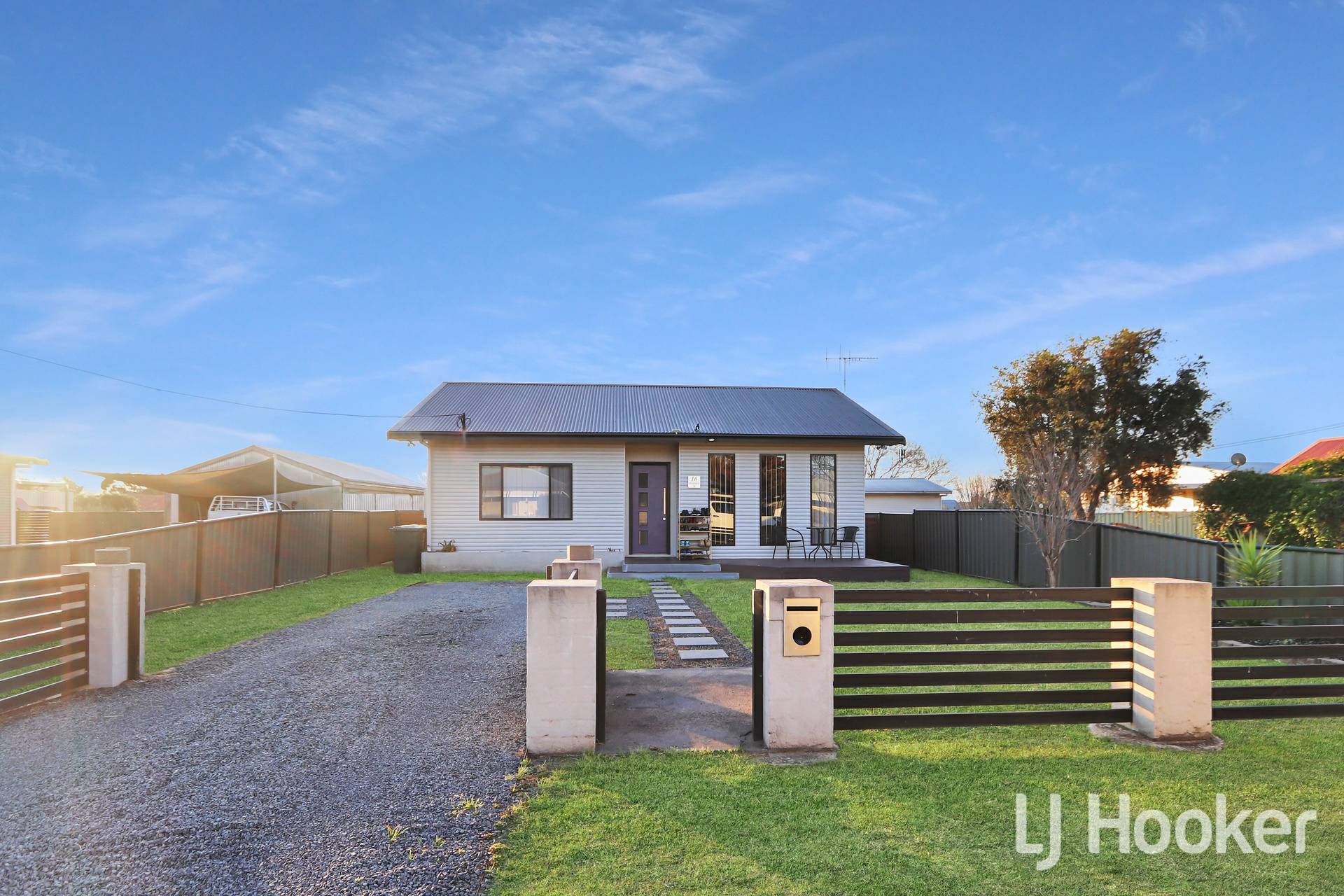 16 Bennett Street Inverell NSW