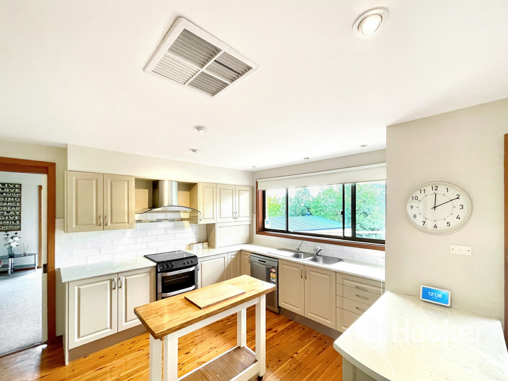 1315 Davey Street Inverell NSW House for Sale LJ Hooker