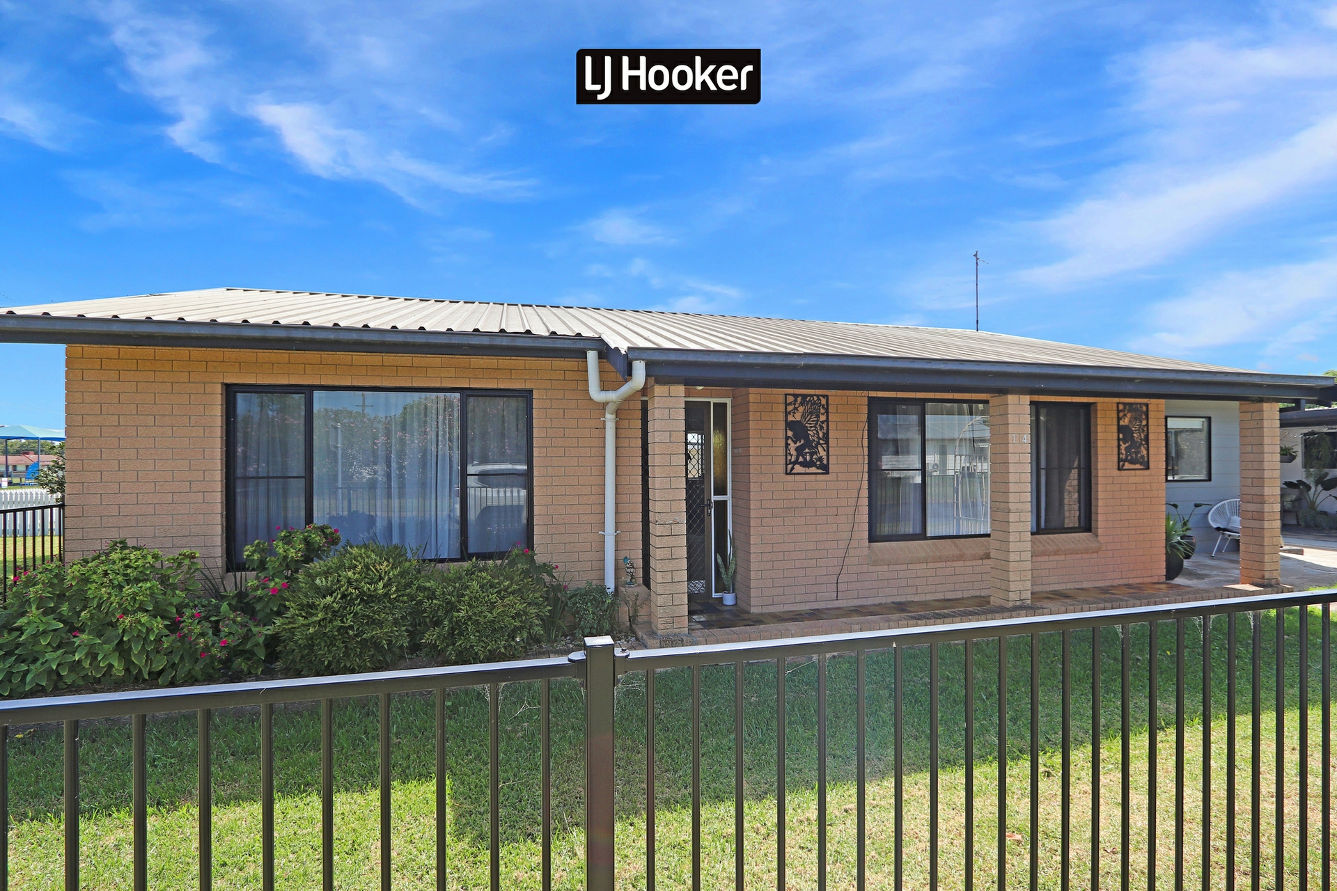 14 Cameron Street Inverell NSW - Property Details - LJ Hooker