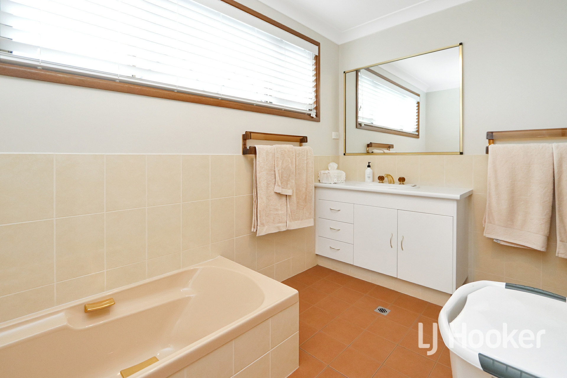 170 Short Street, Inverell