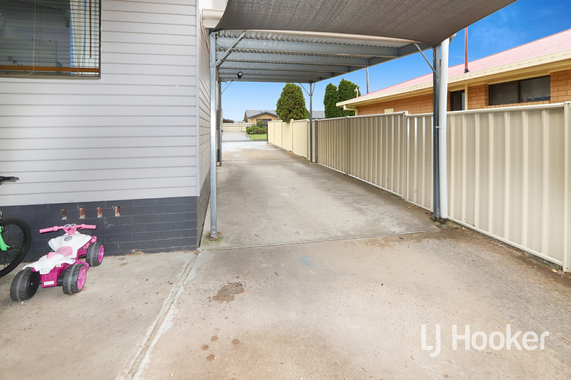 8 Sapphire Street, Inverell