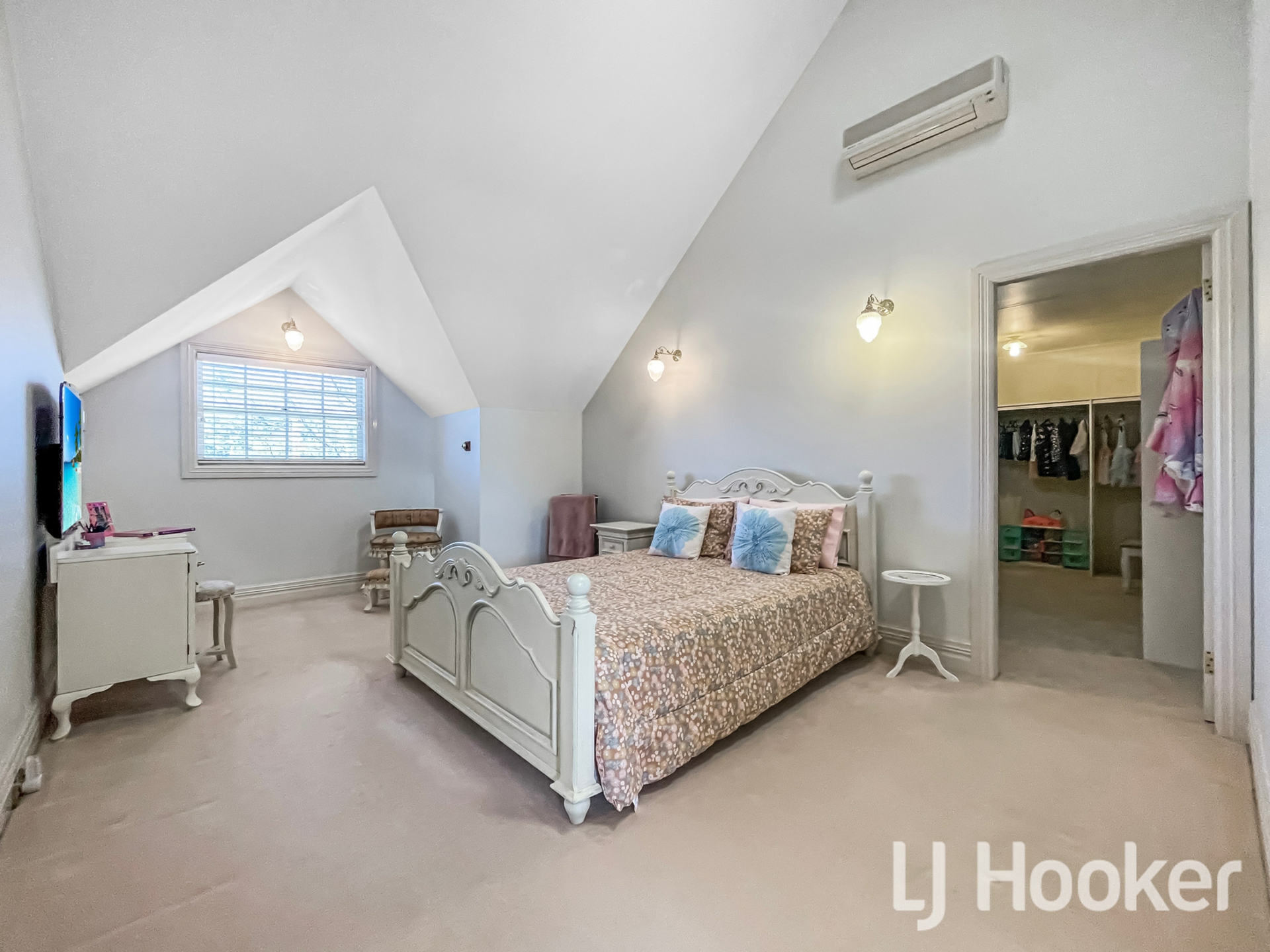 15 Anderson Street, INVERELL
