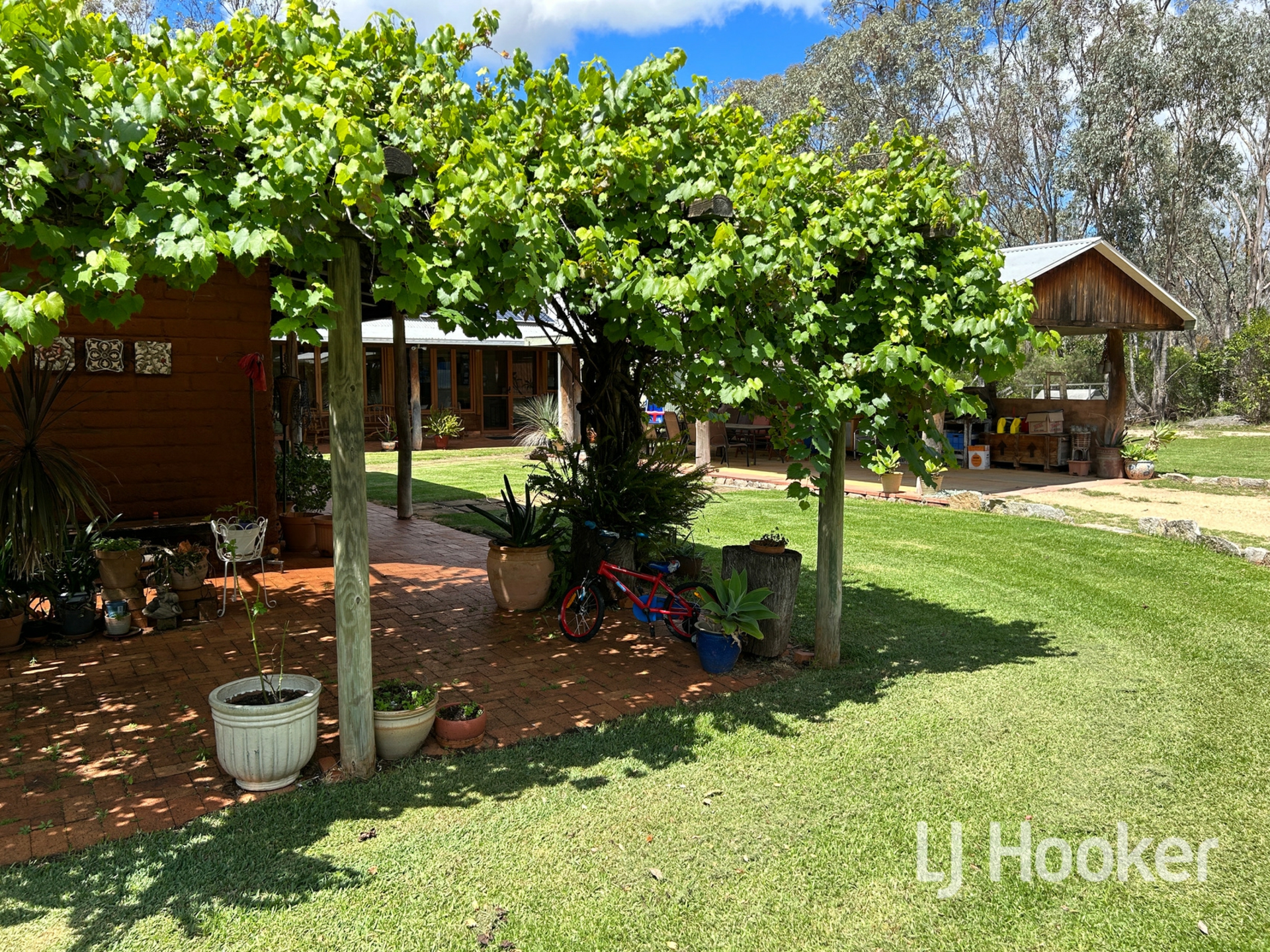 118 Mcneils Road, INVERELL